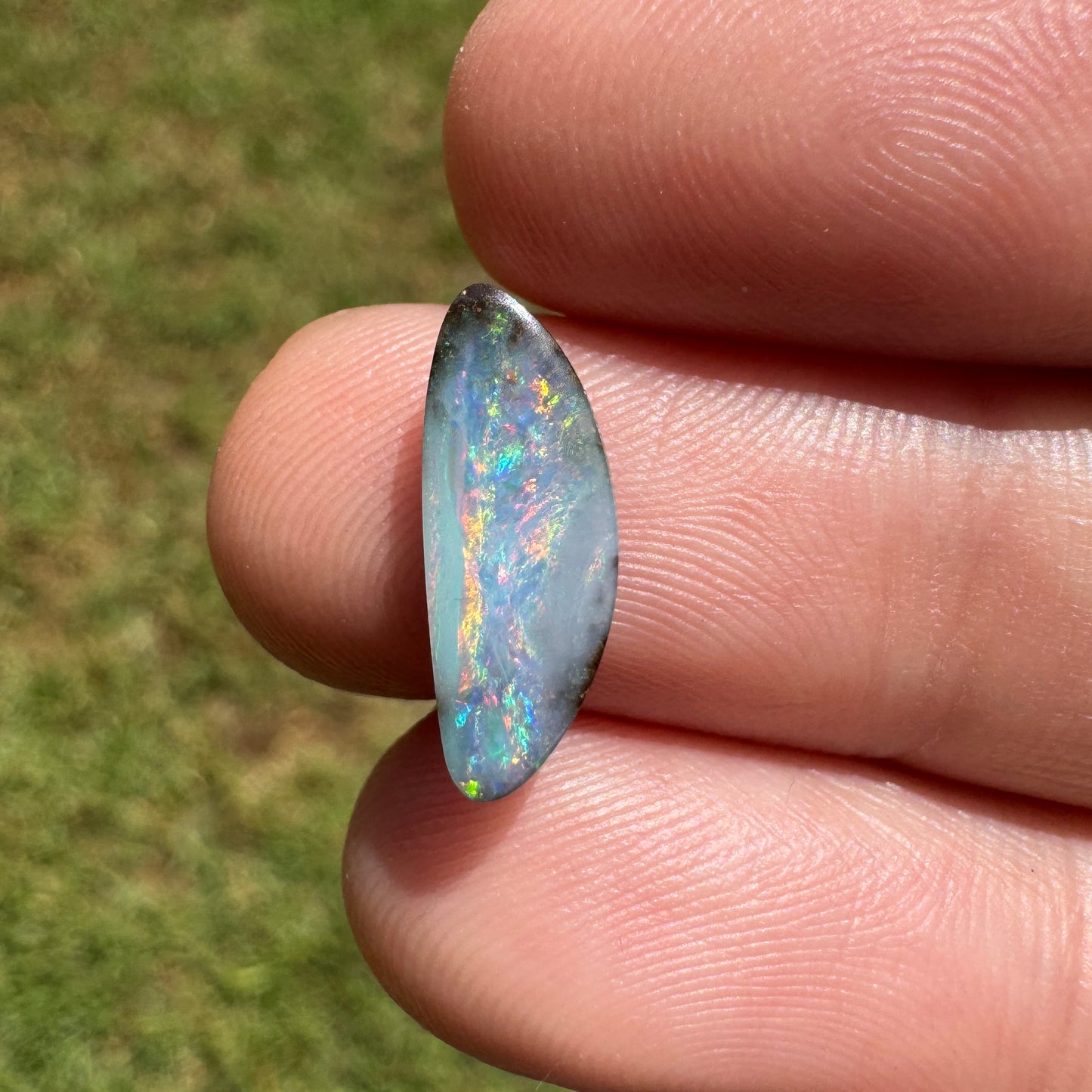 1.89 Ct small boulder opal