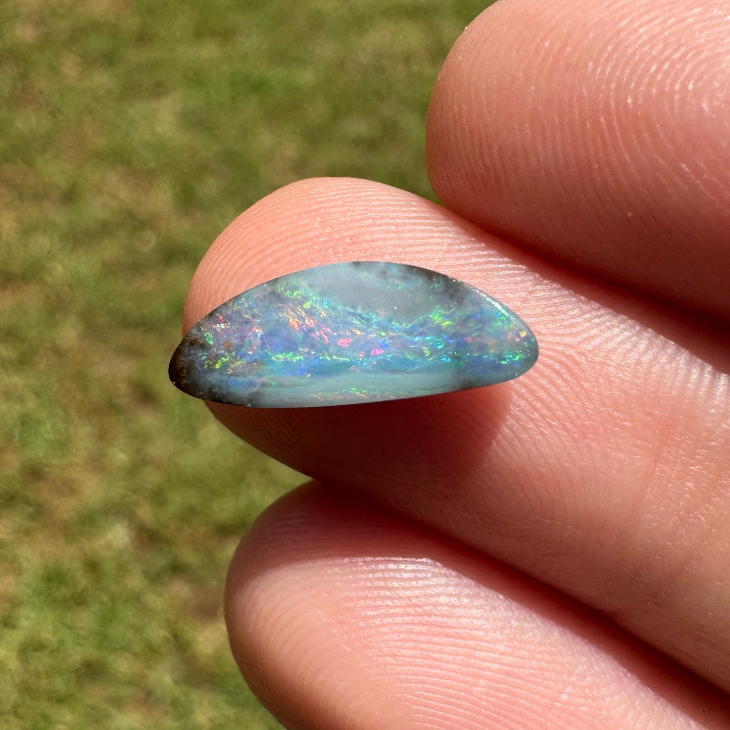 1.89 Ct small boulder opal