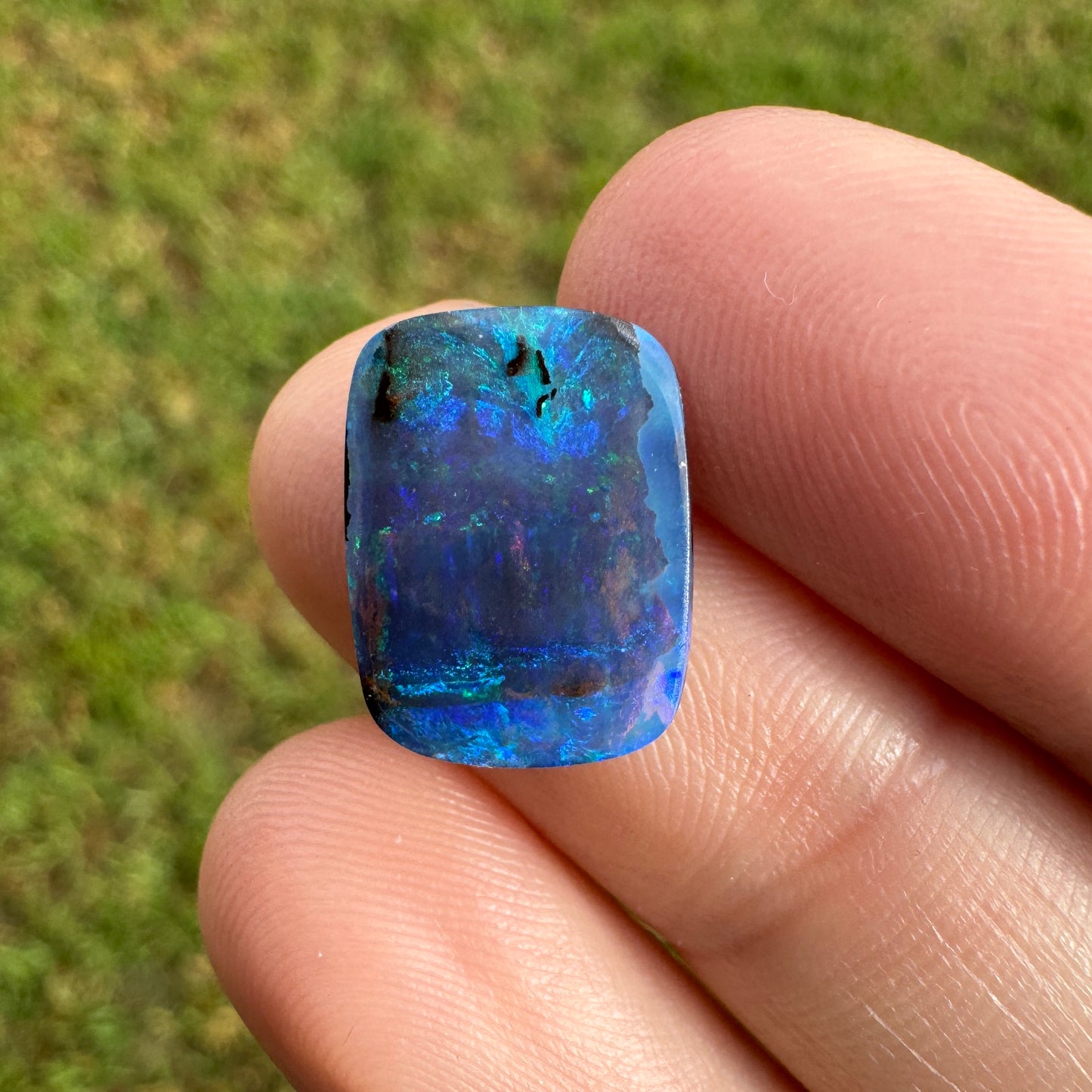 5.36 Ct rectangle boulder opal