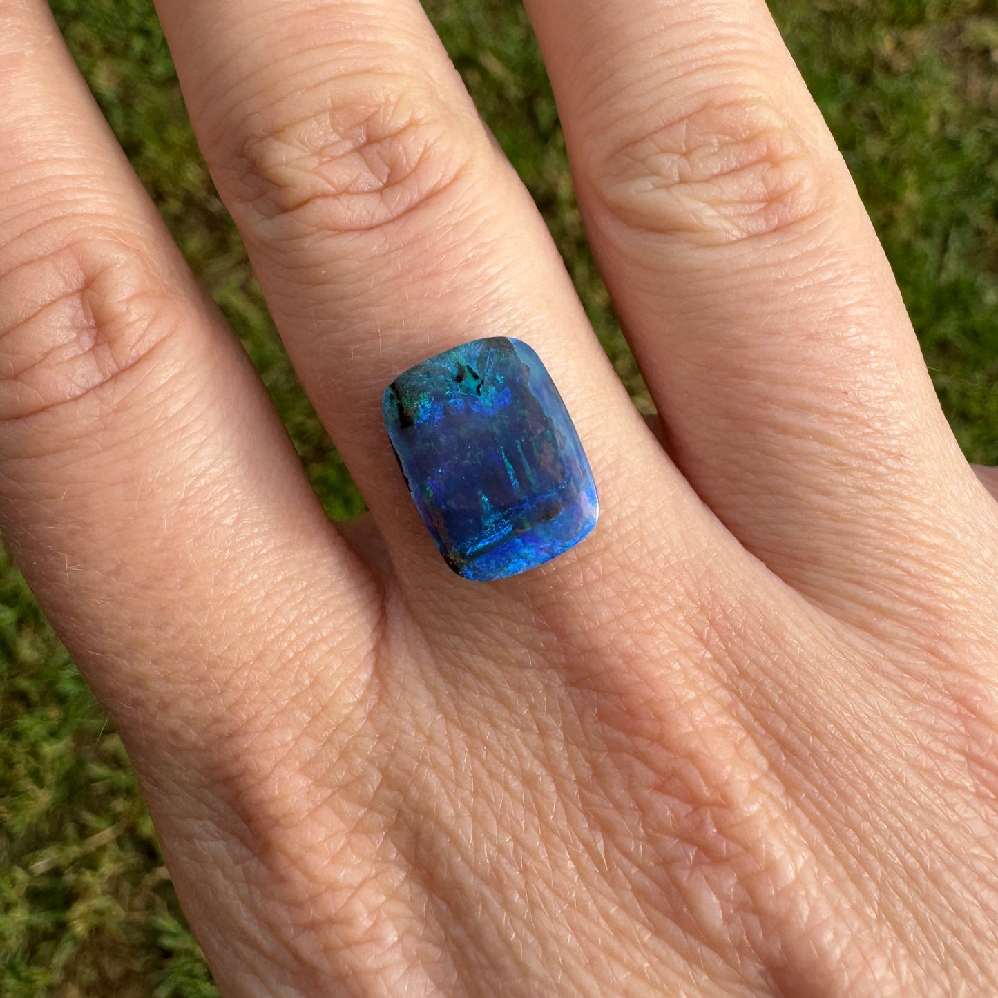 5.36 Ct rectangle boulder opal