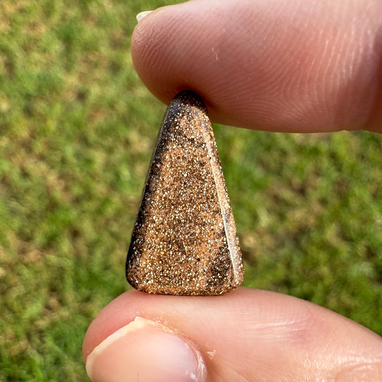 6.45 Ct swirly boulder opal