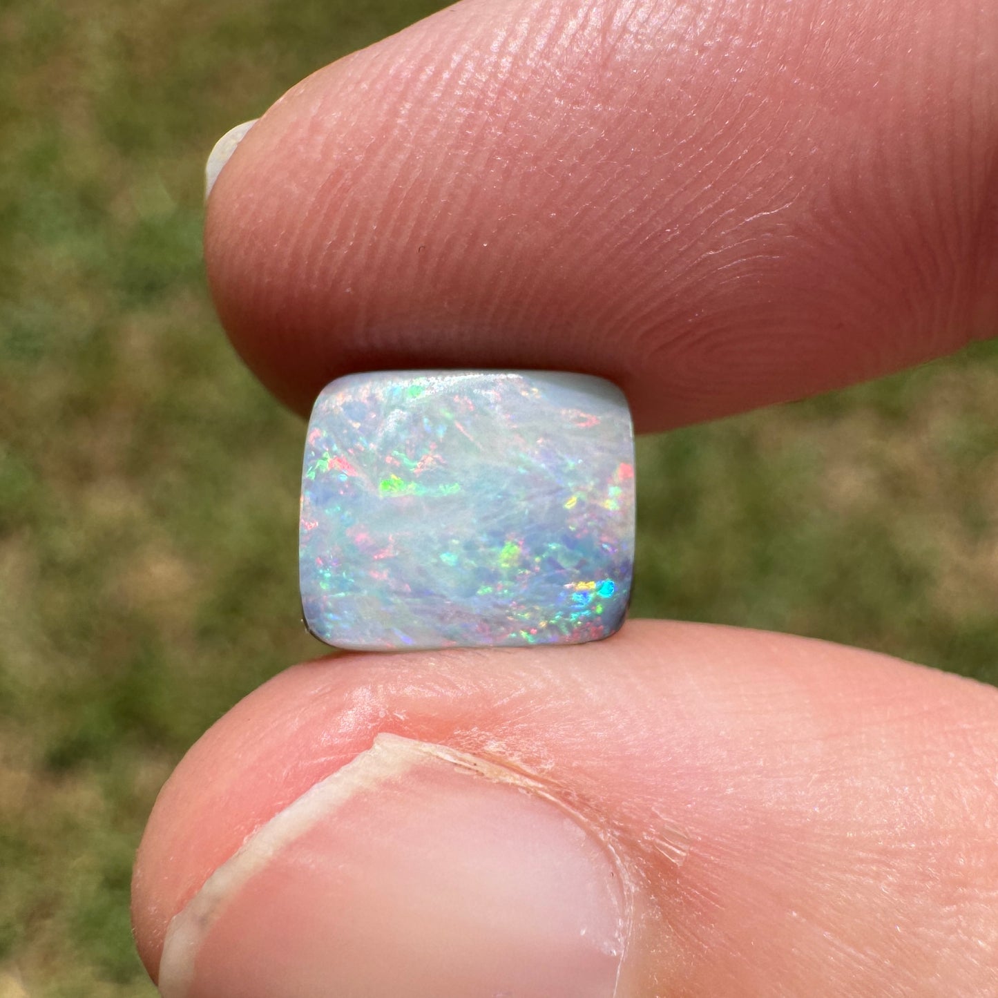 2.47 Ct small boulder opal