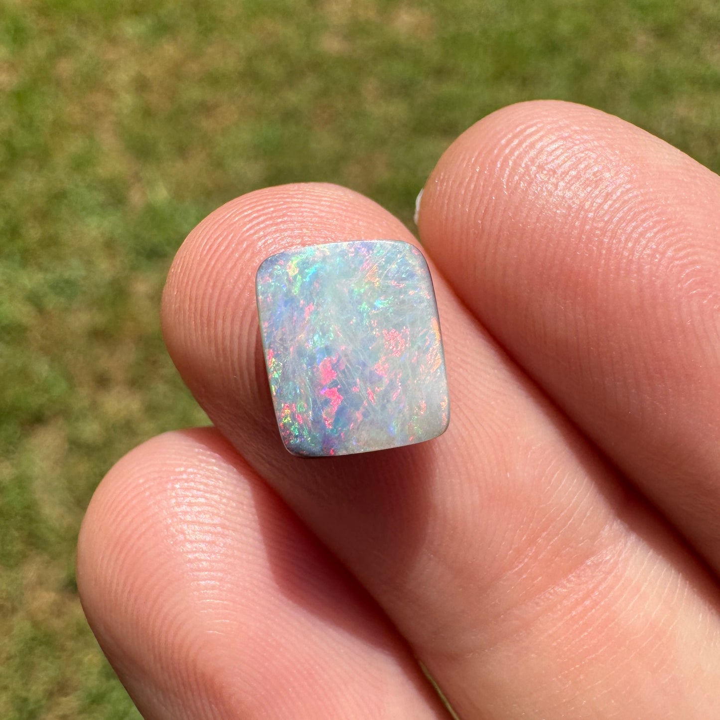 2.47 Ct small boulder opal