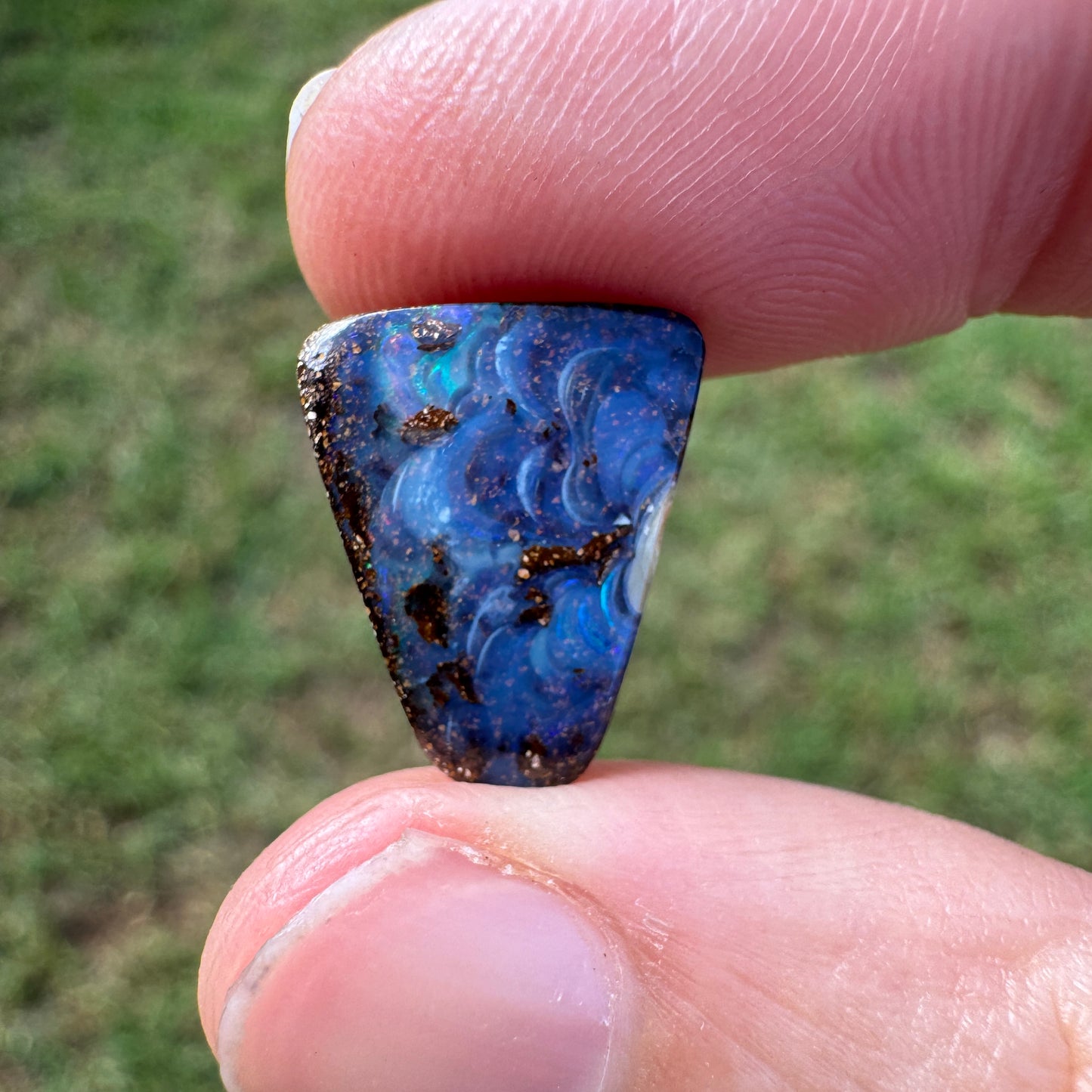 5.12 Ct small boulder opal