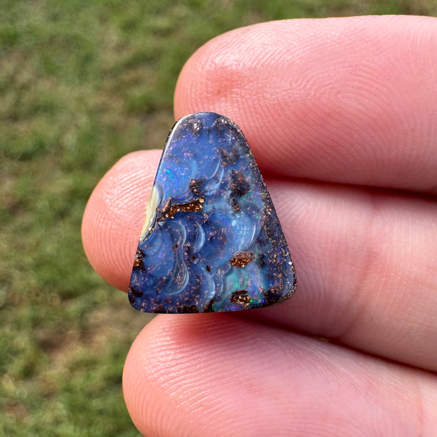 5.12 Ct small boulder opal