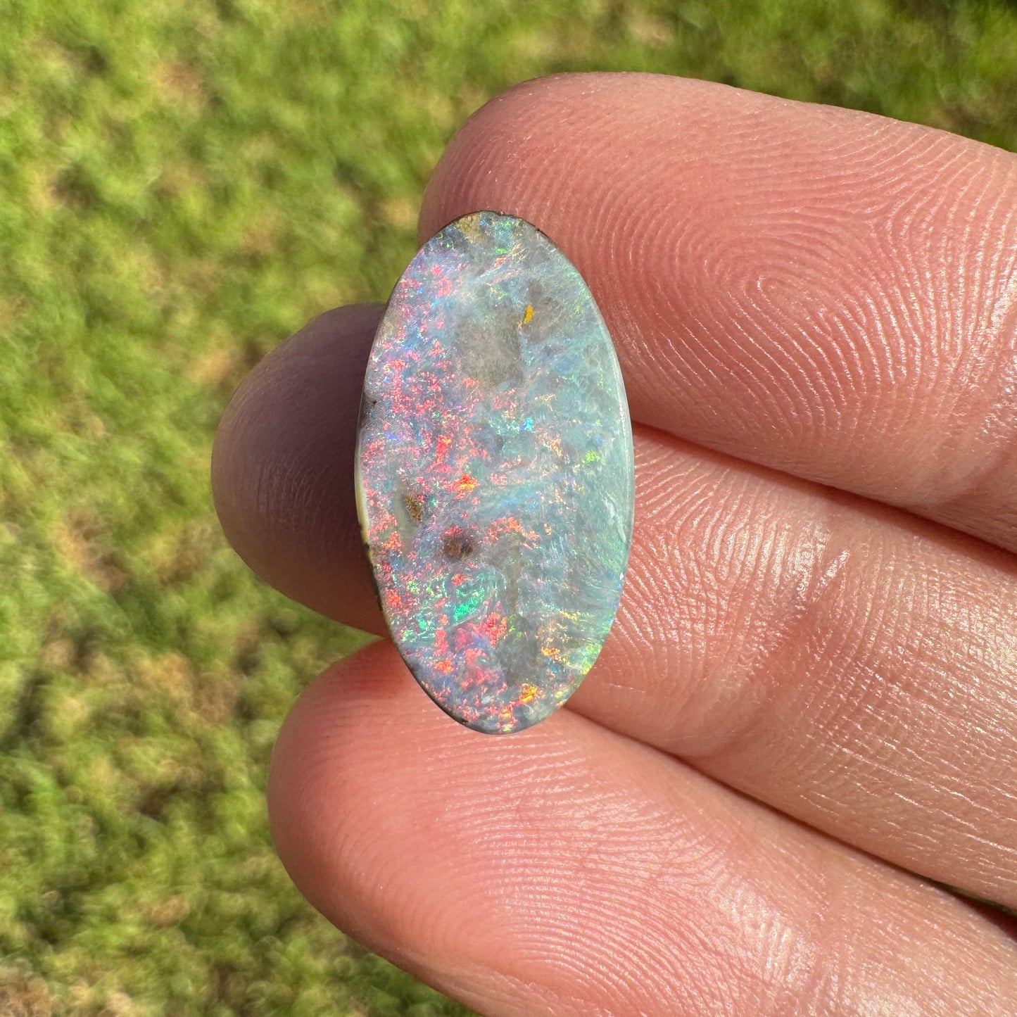 5.30 Ct oval boulder opal