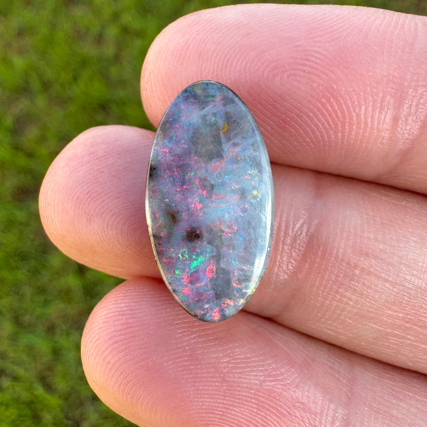 5.30 Ct oval boulder opal