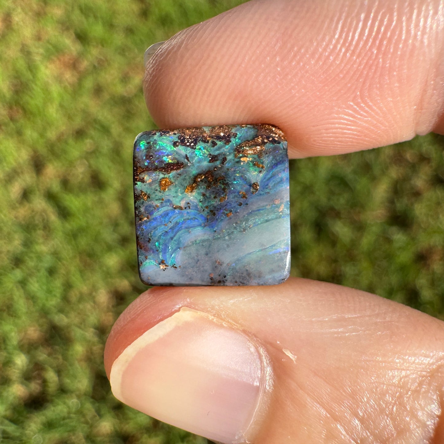 6.46 Ct small boulder opal