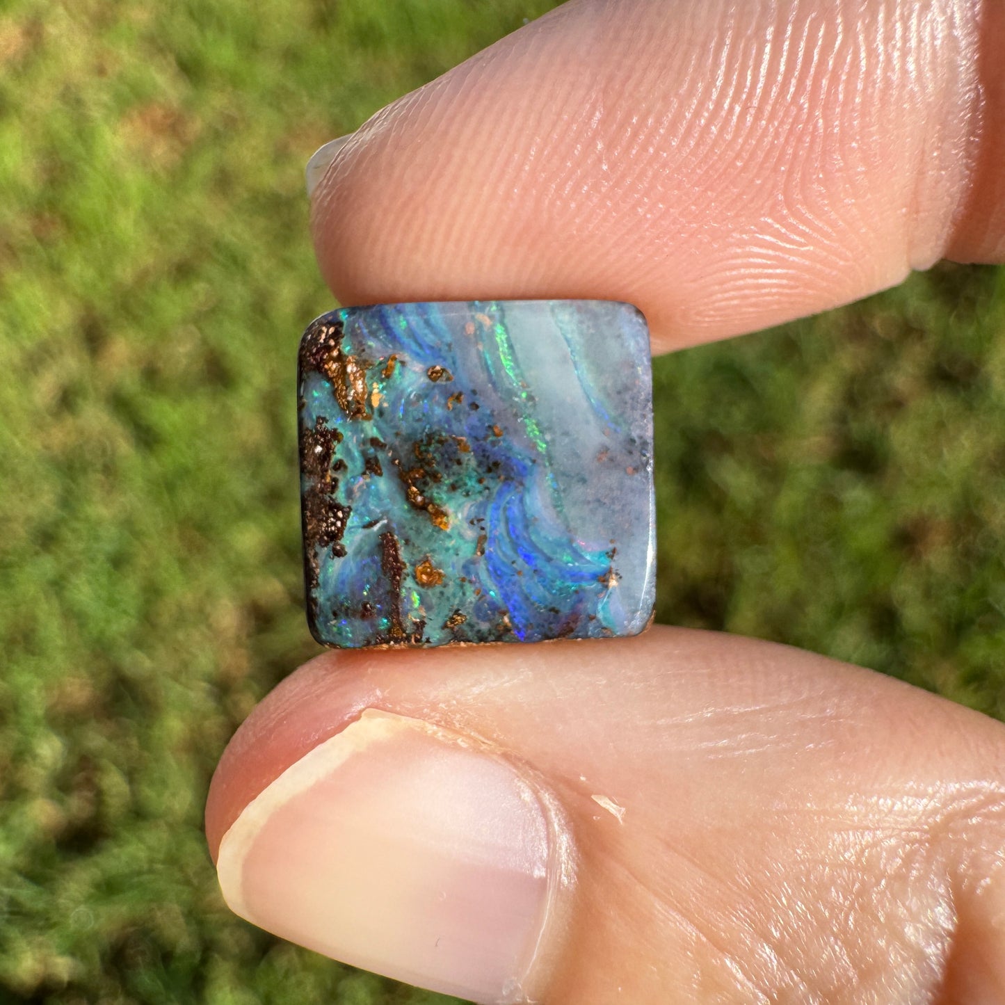 6.46 Ct small boulder opal