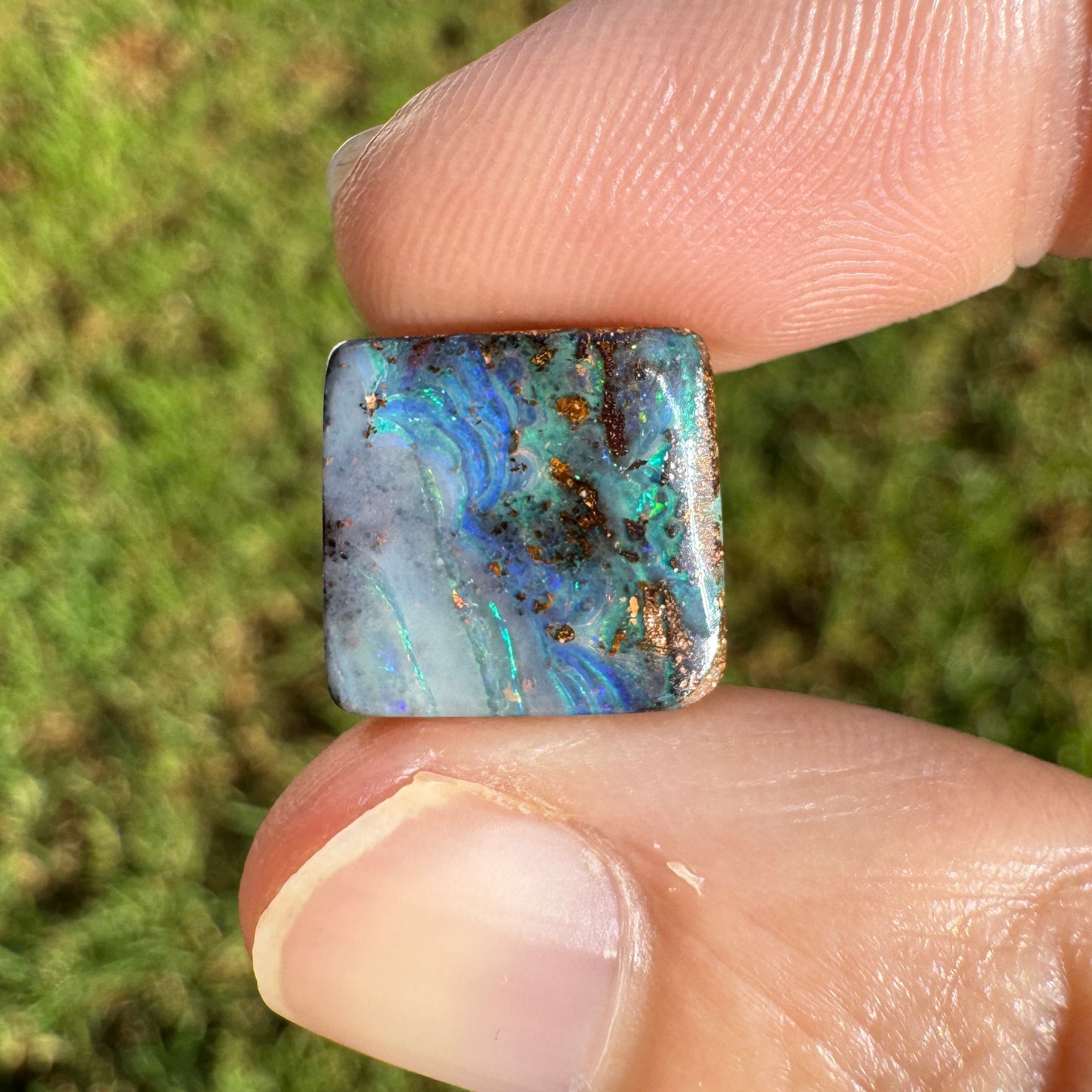 6.46 Ct small boulder opal