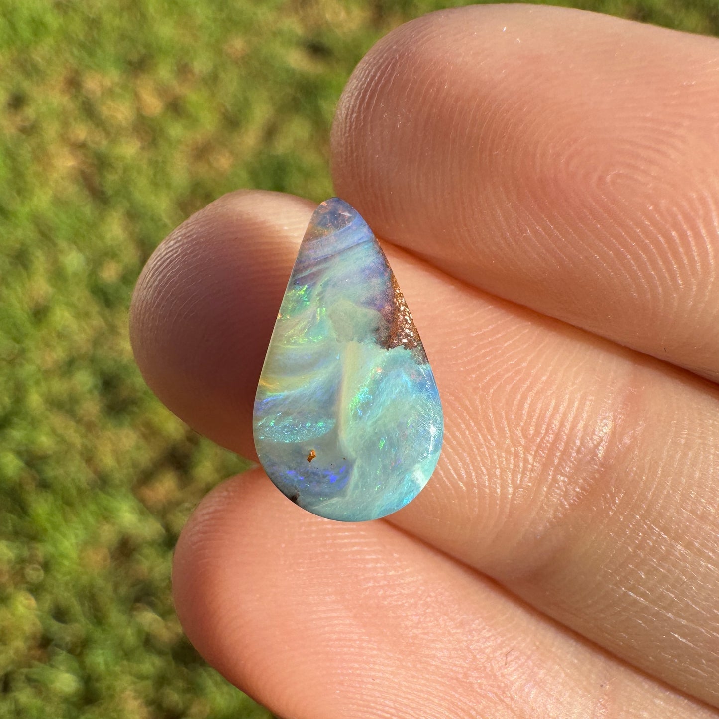 2.42 Ct small boulder opal