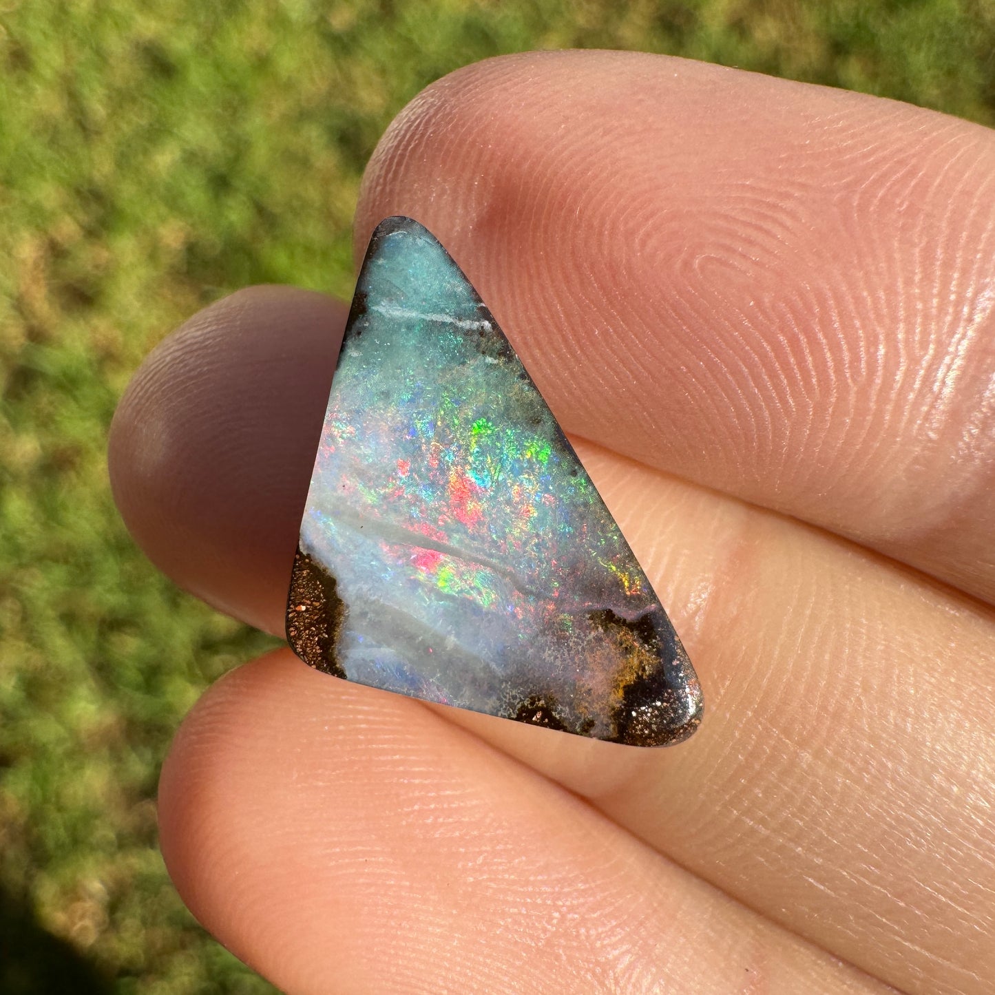 5.79 Ct triangle boulder opal