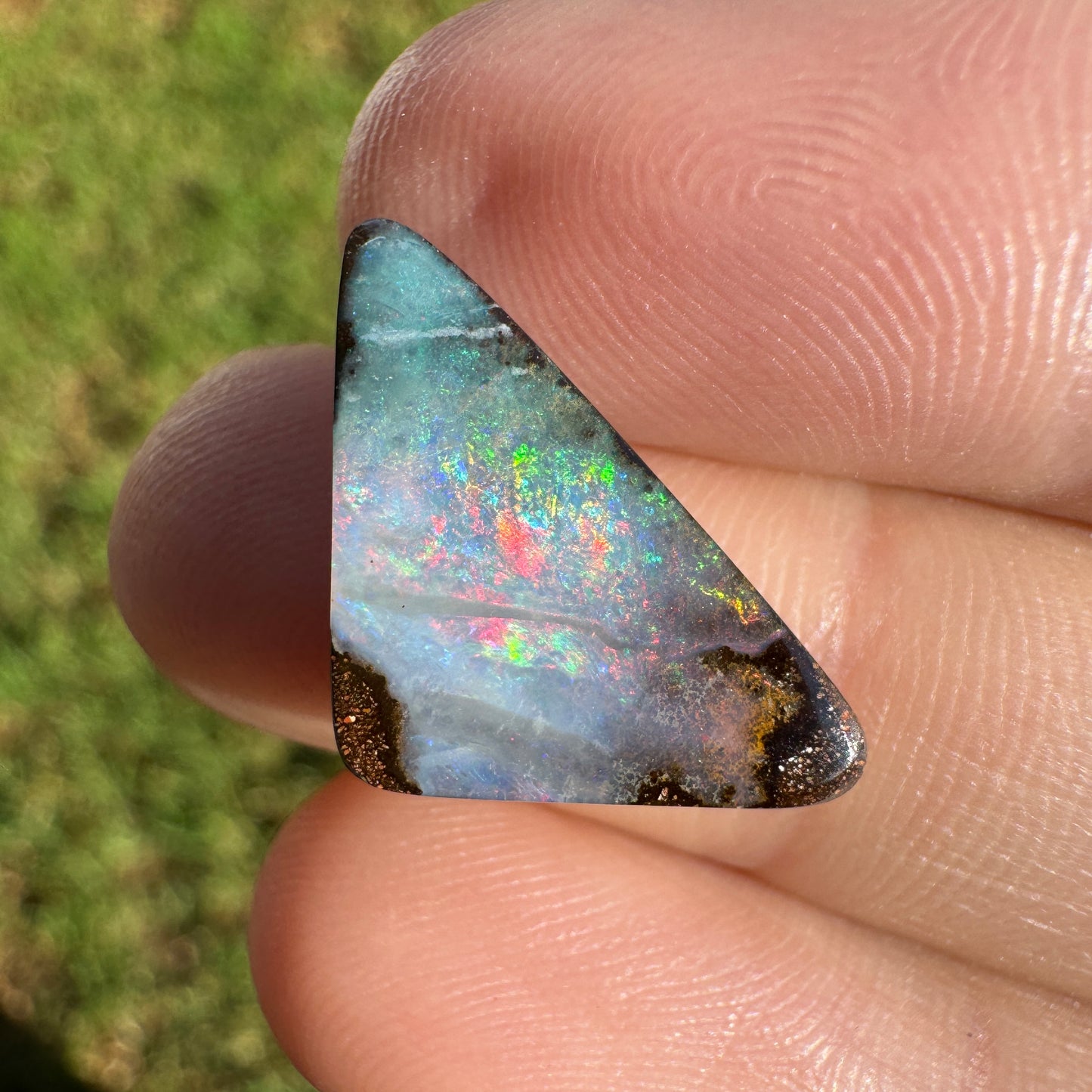 5.79 Ct triangle boulder opal