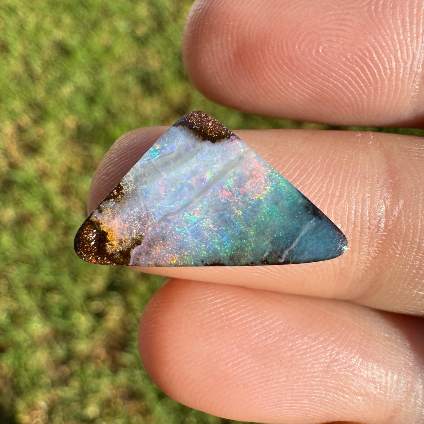 5.79 Ct triangle boulder opal