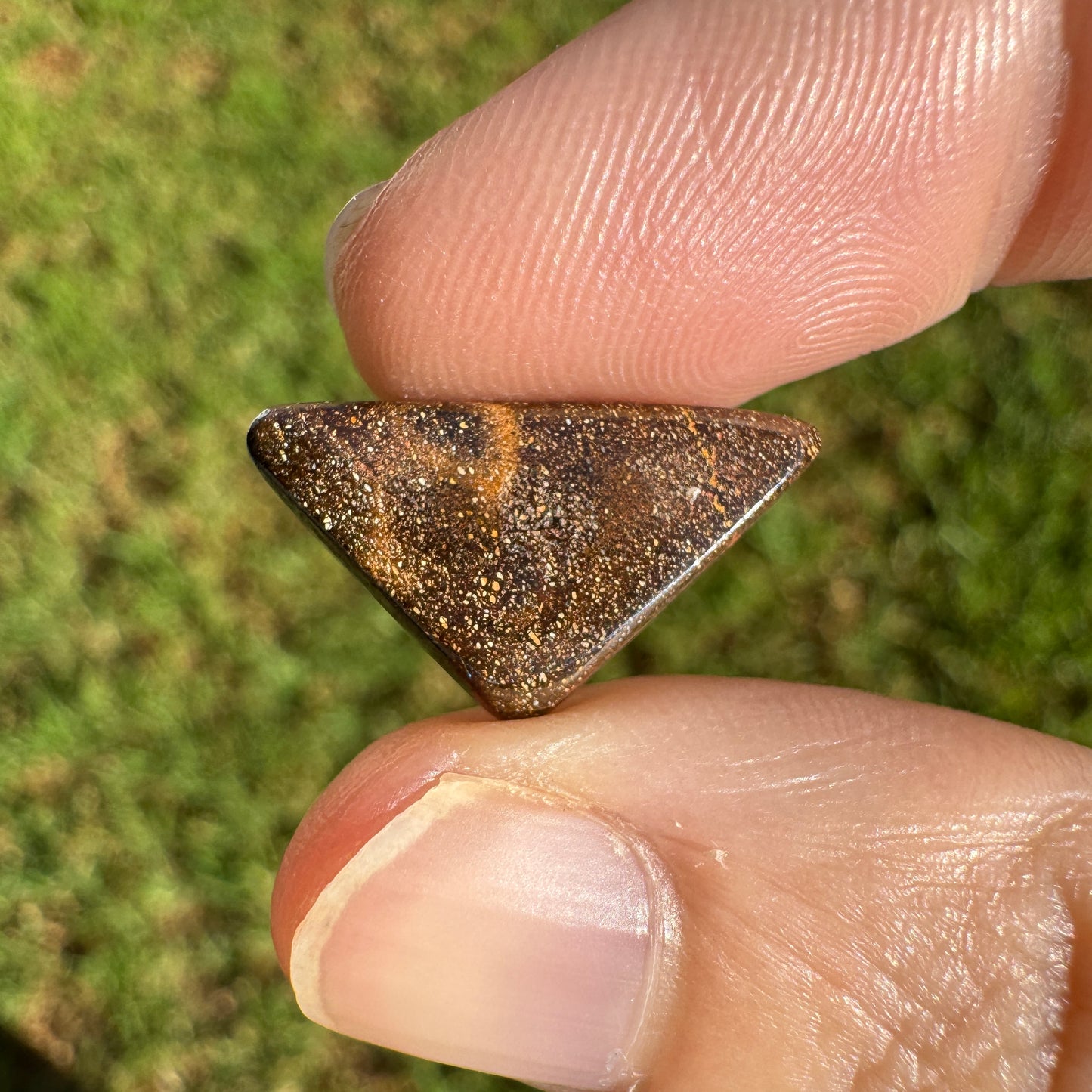 5.79 Ct triangle boulder opal