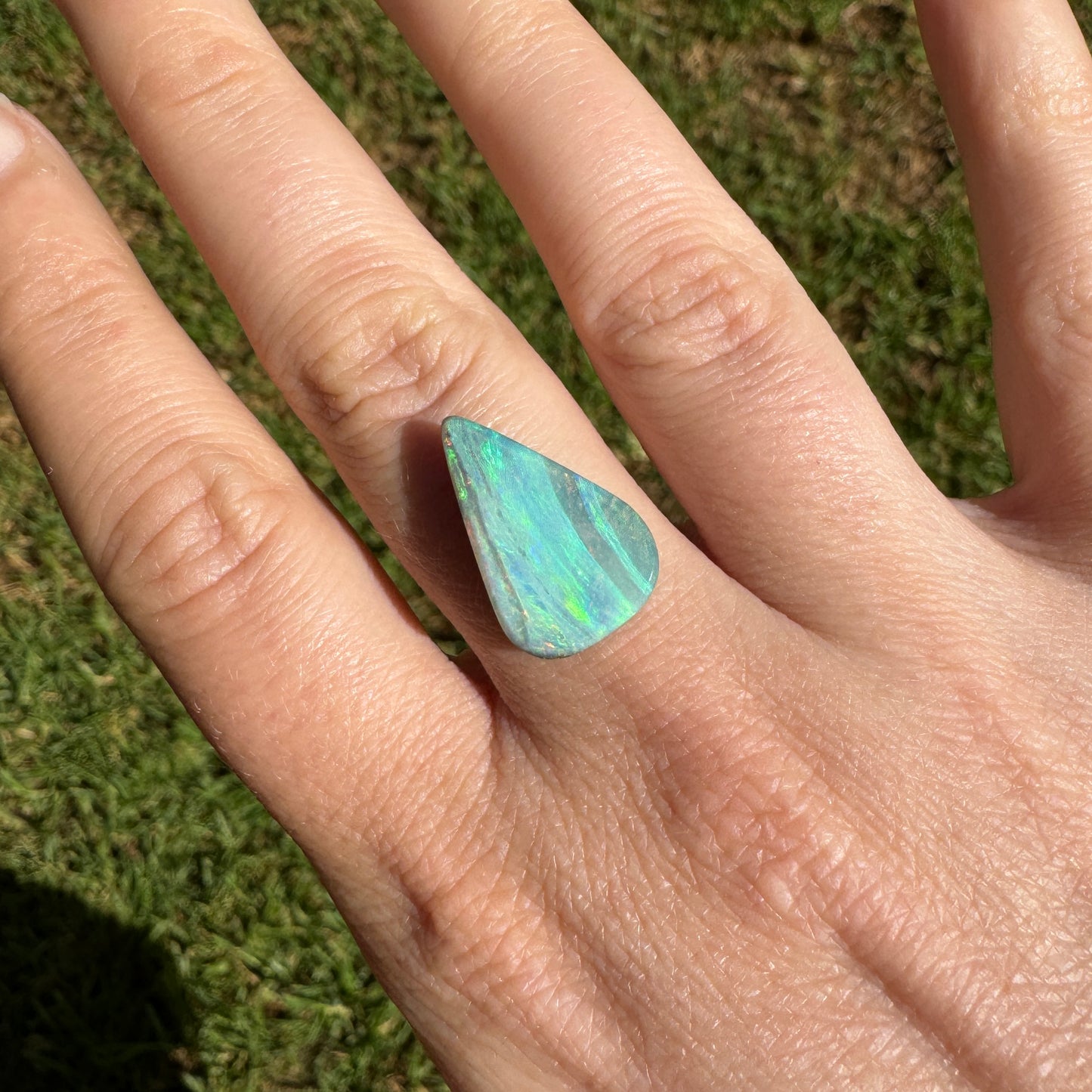 7.92 Ct teardrop boulder opal