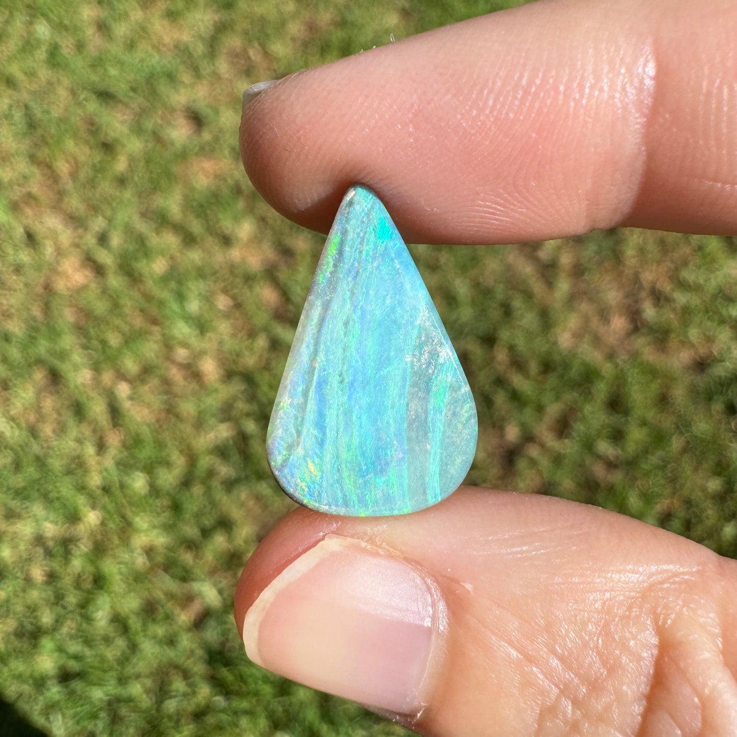 7.92 Ct teardrop boulder opal