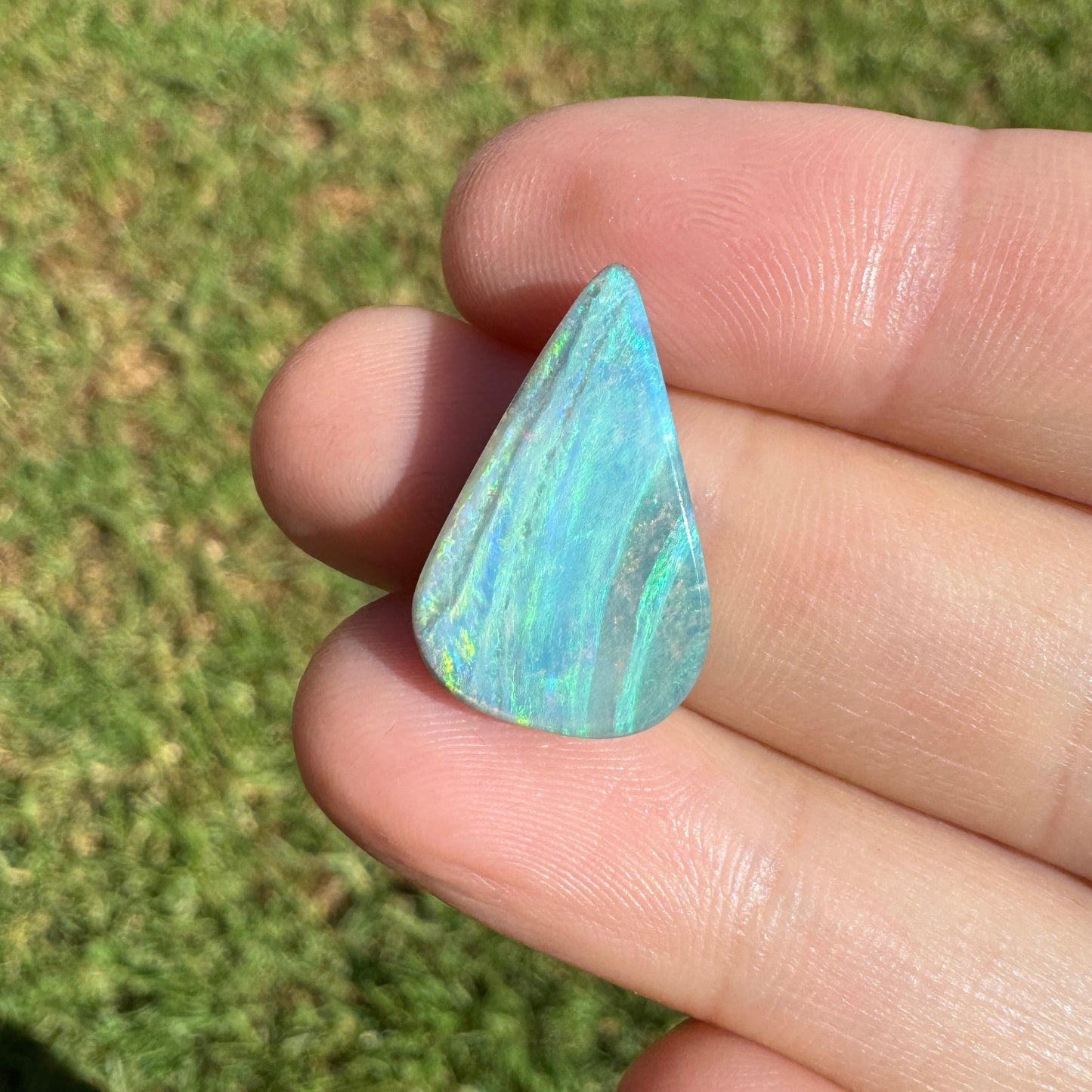 7.92 Ct teardrop boulder opal