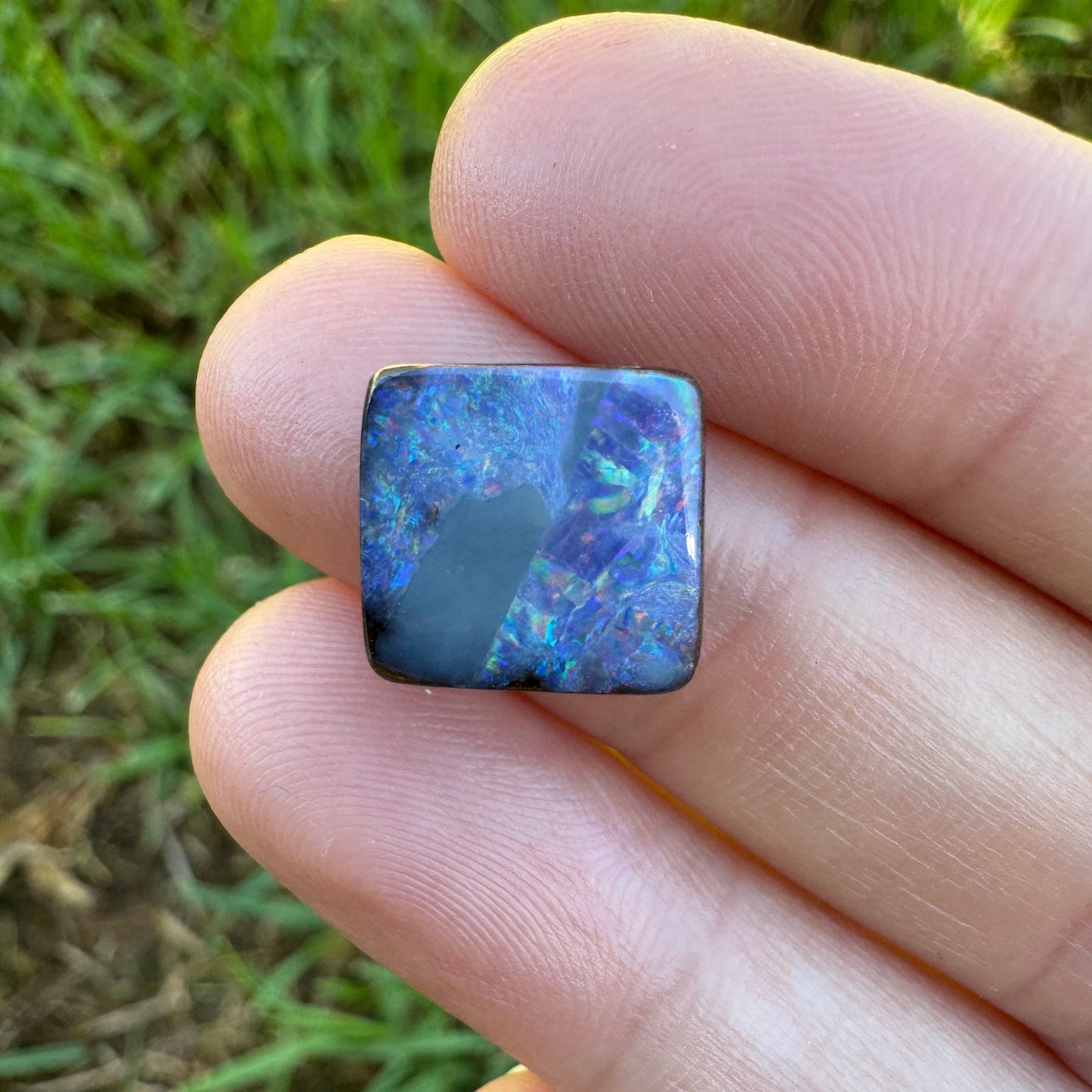 5.15 Ct small boulder opal