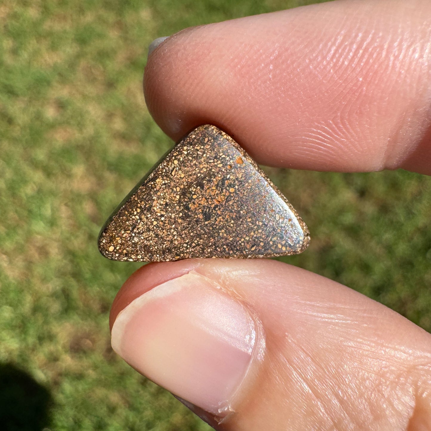 6.23 Ct triangle boulder opal