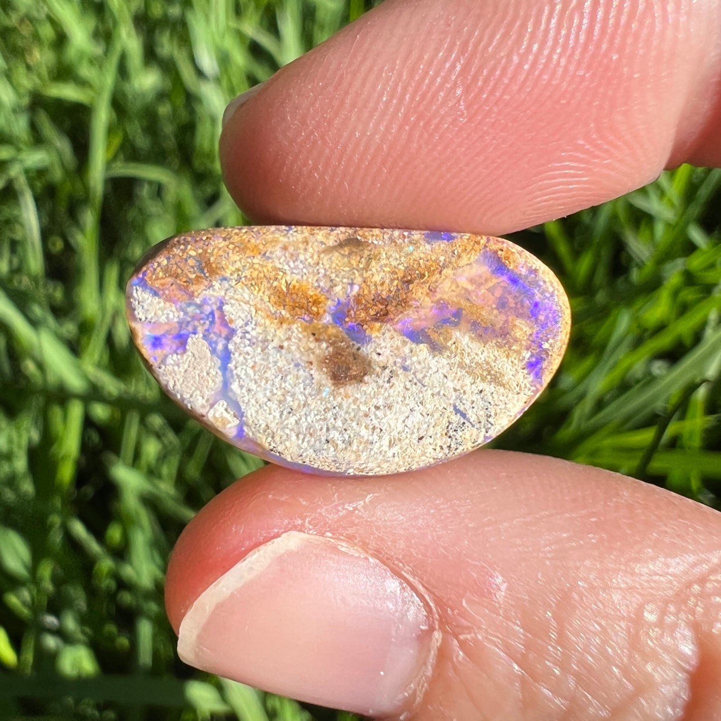 7.68 Ct wood replacement opal