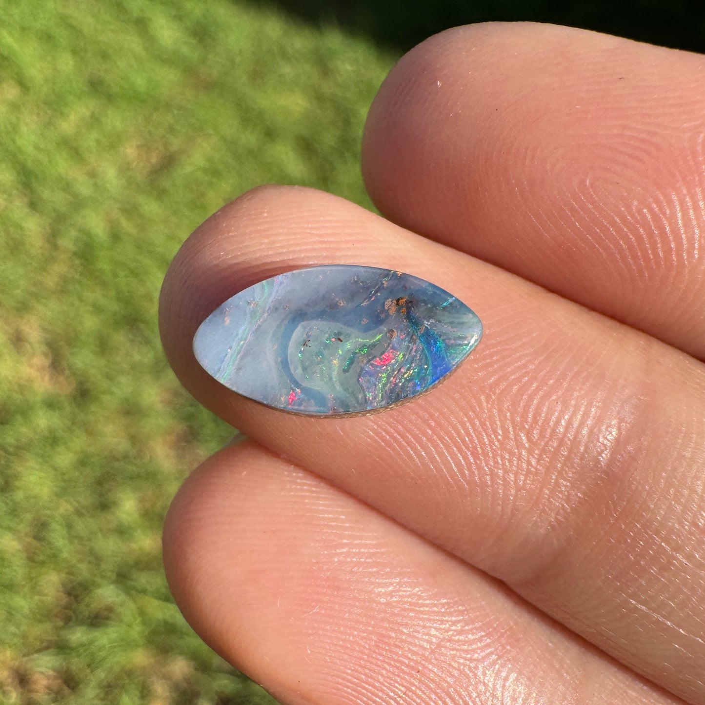 2.18 Ct small boulder opal