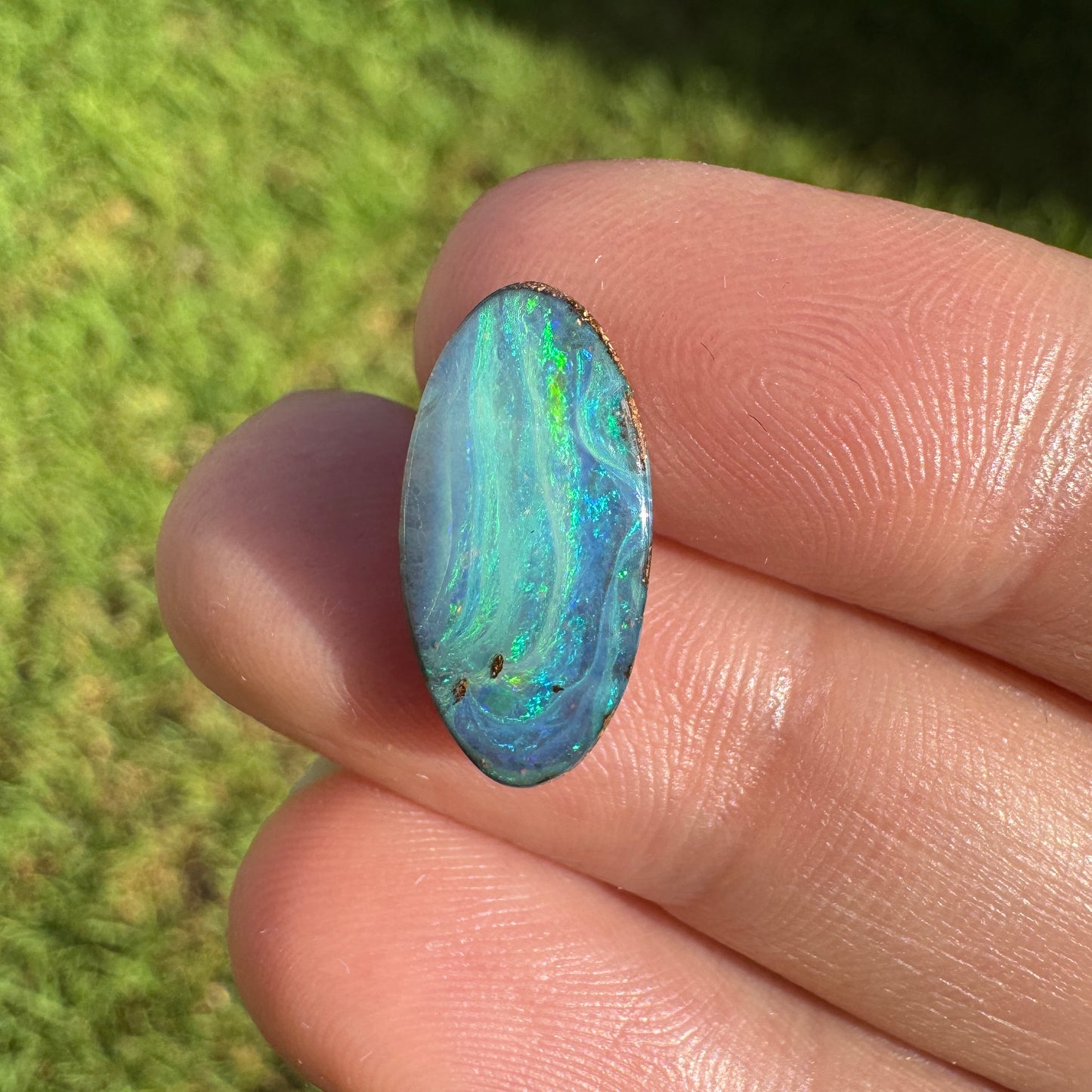 4.11 Ct green-blue boulder opal