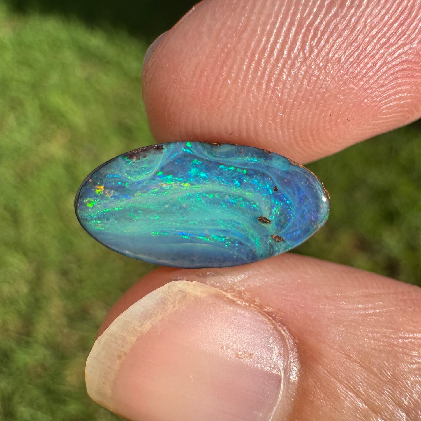 4.11 Ct green-blue boulder opal