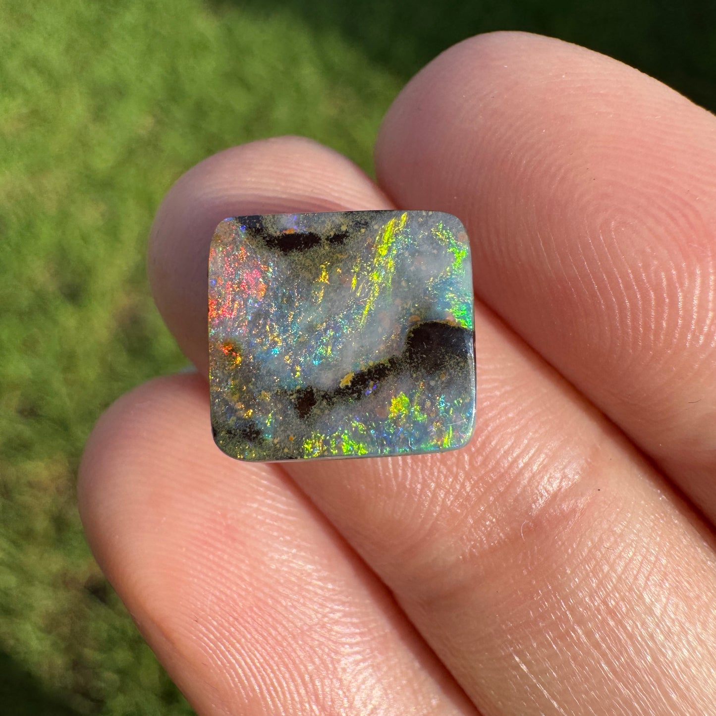 4.37 Ct square boulder opal