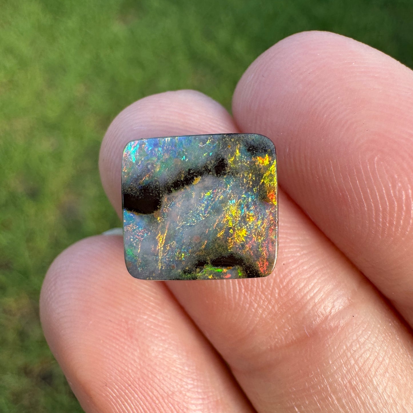 4.37 Ct square boulder opal