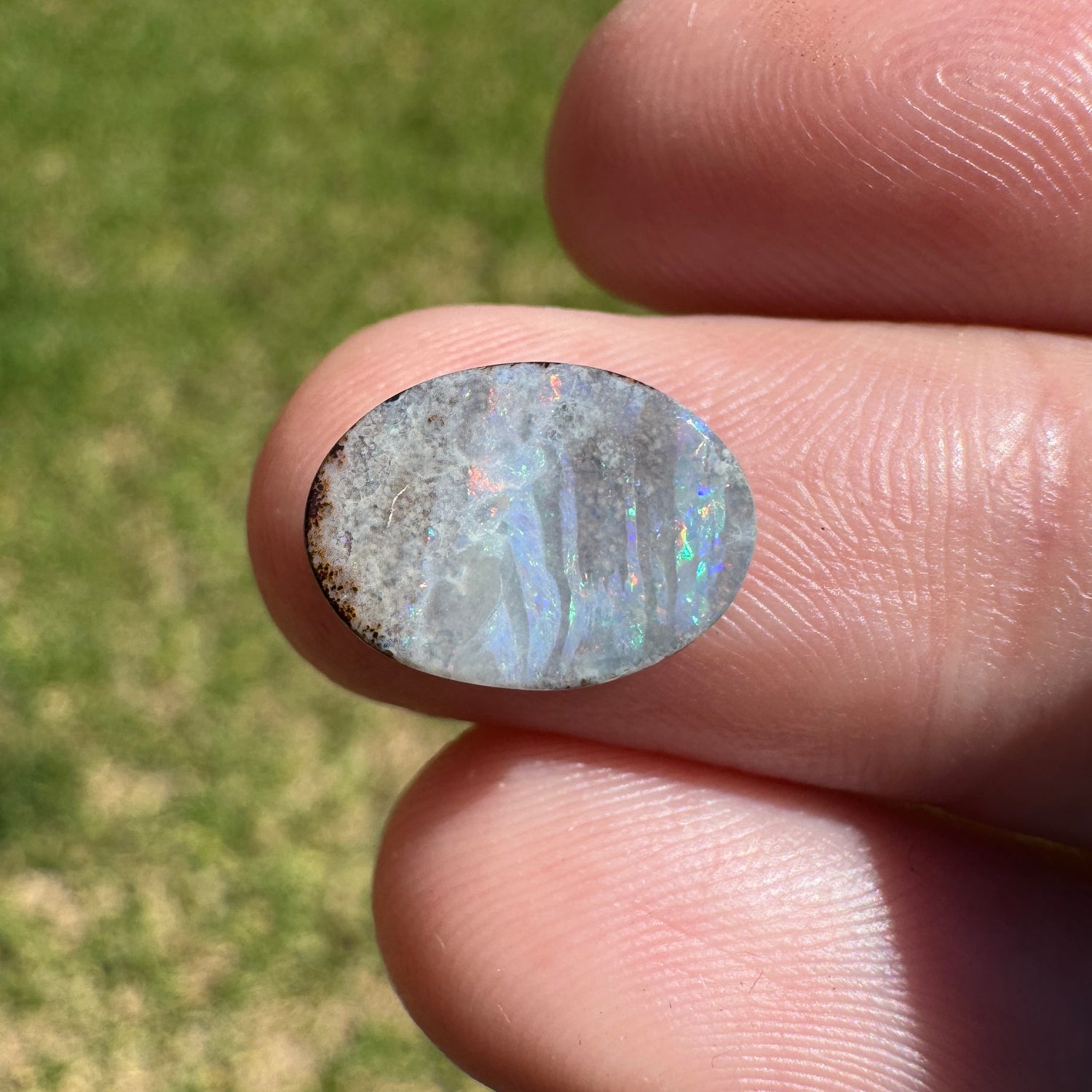 3.30 Ct small boulder opal - Broken River Mining