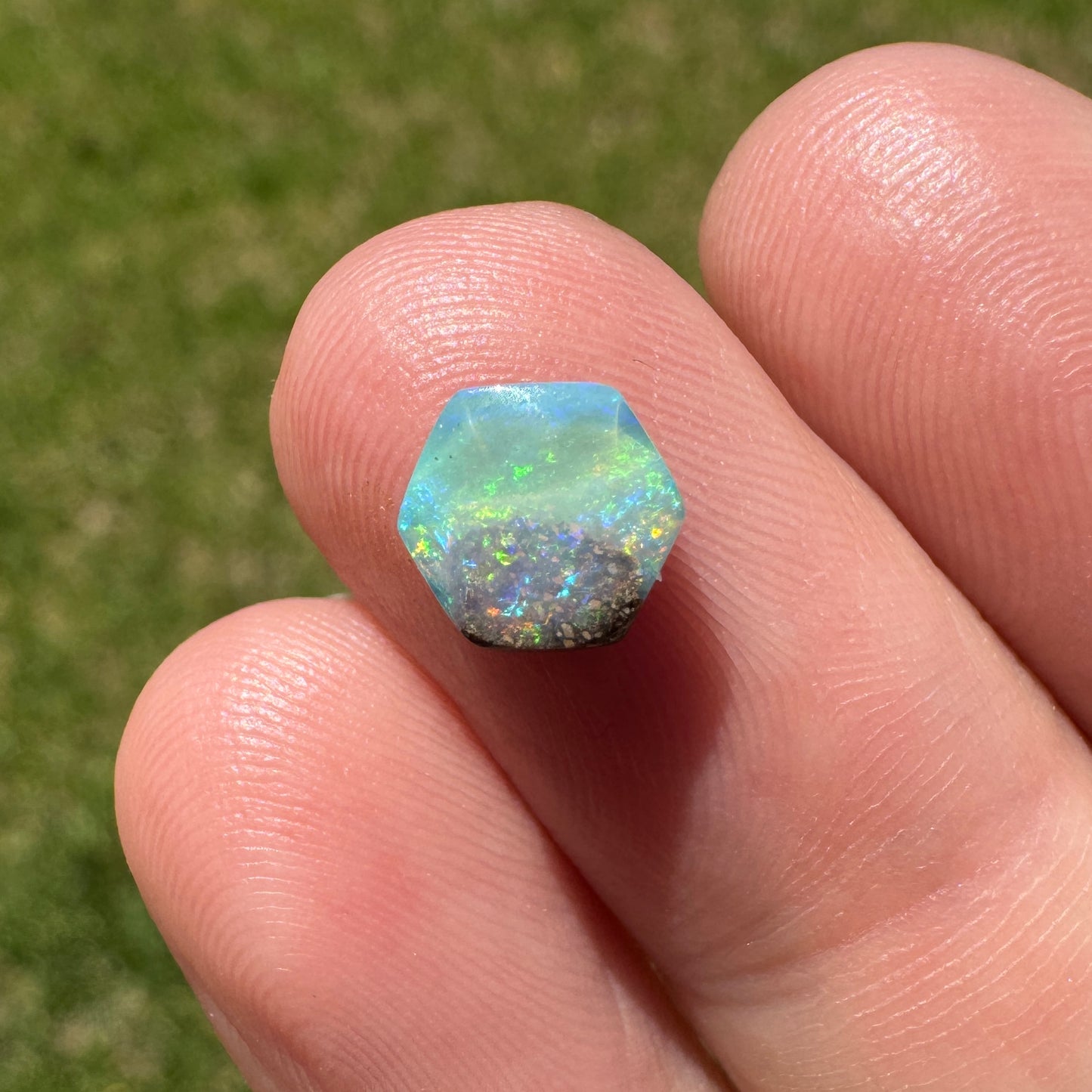 1.20 Ct extra small boulder opal - Broken River Mining