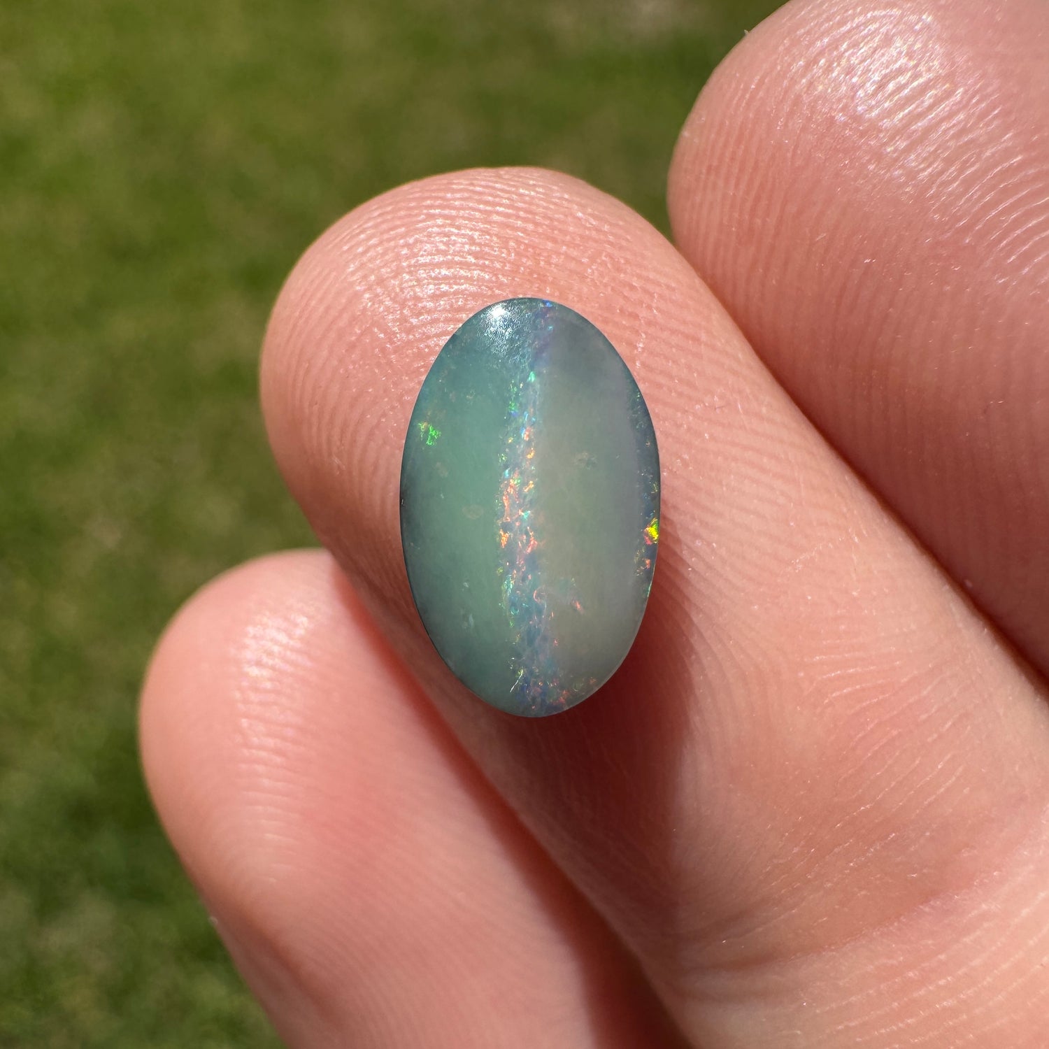 1.44 Ct small boulder opal - Broken River Mining