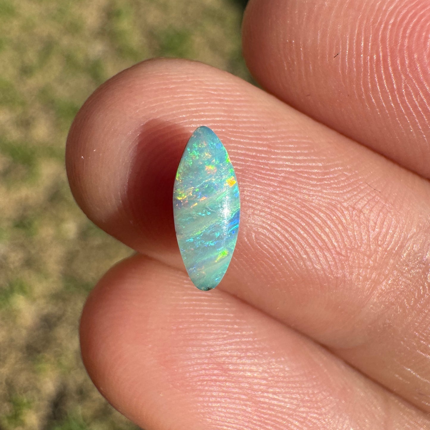 0.76 Ct extra small boulder opal - Broken River Mining