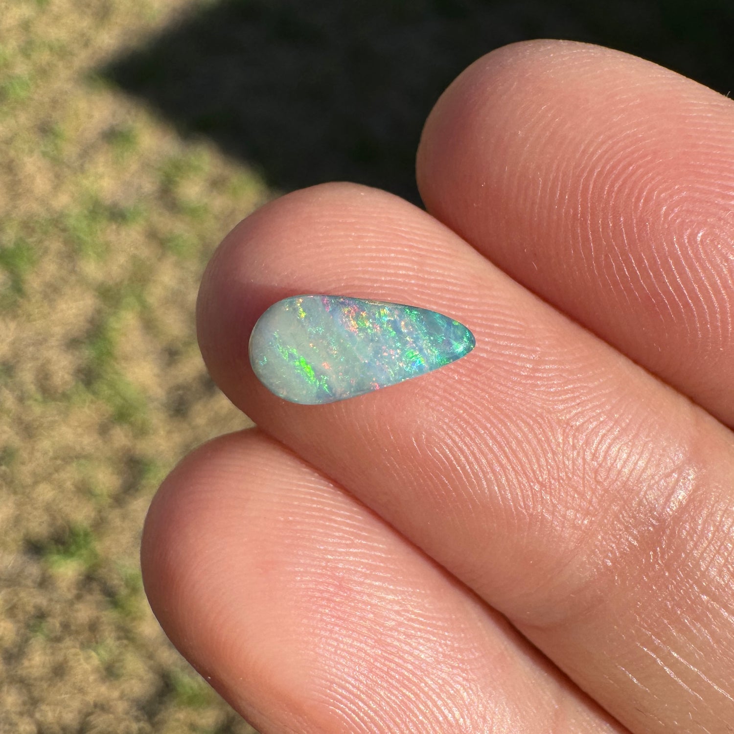 1.01 Ct extra small boulder opal - Broken River Mining