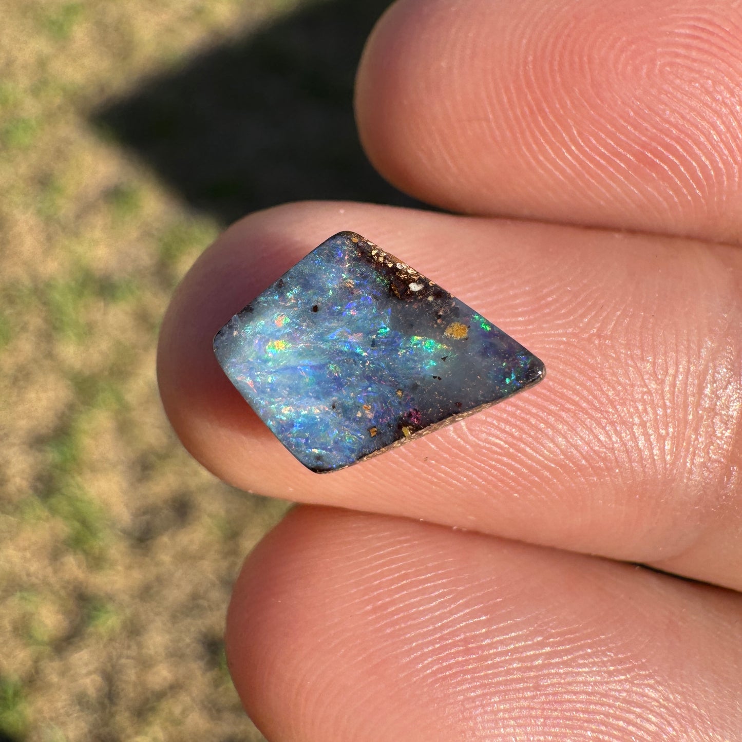 2.27 Ct small boulder opal - Broken River Mining