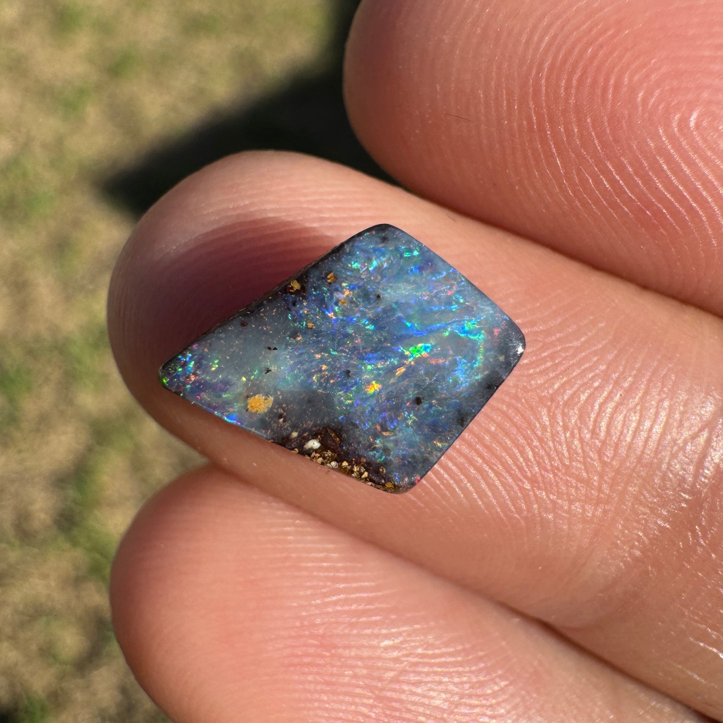 2.27 Ct small boulder opal - Broken River Mining