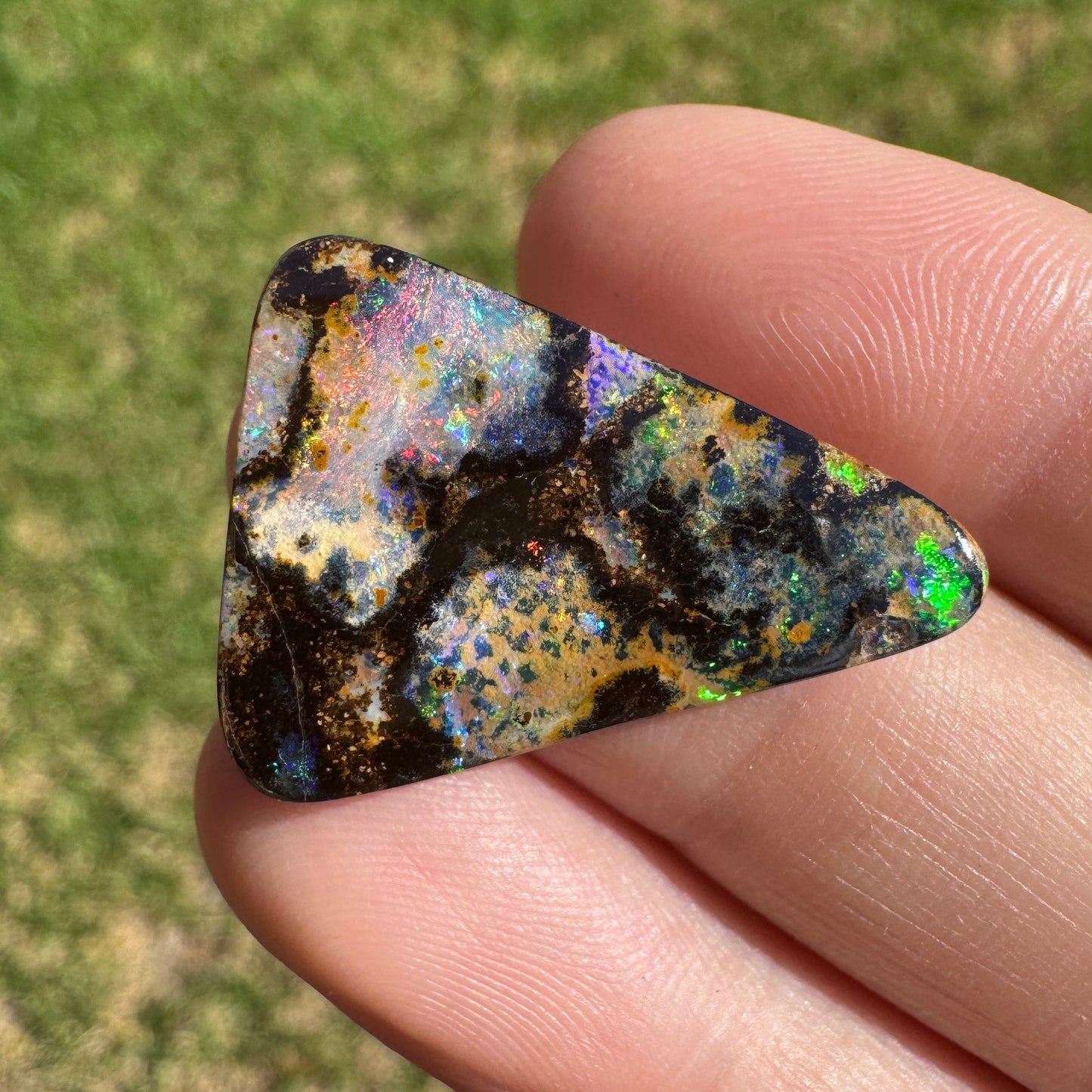 16.61 Ct colourful matrix boulder opal - Broken River Mining