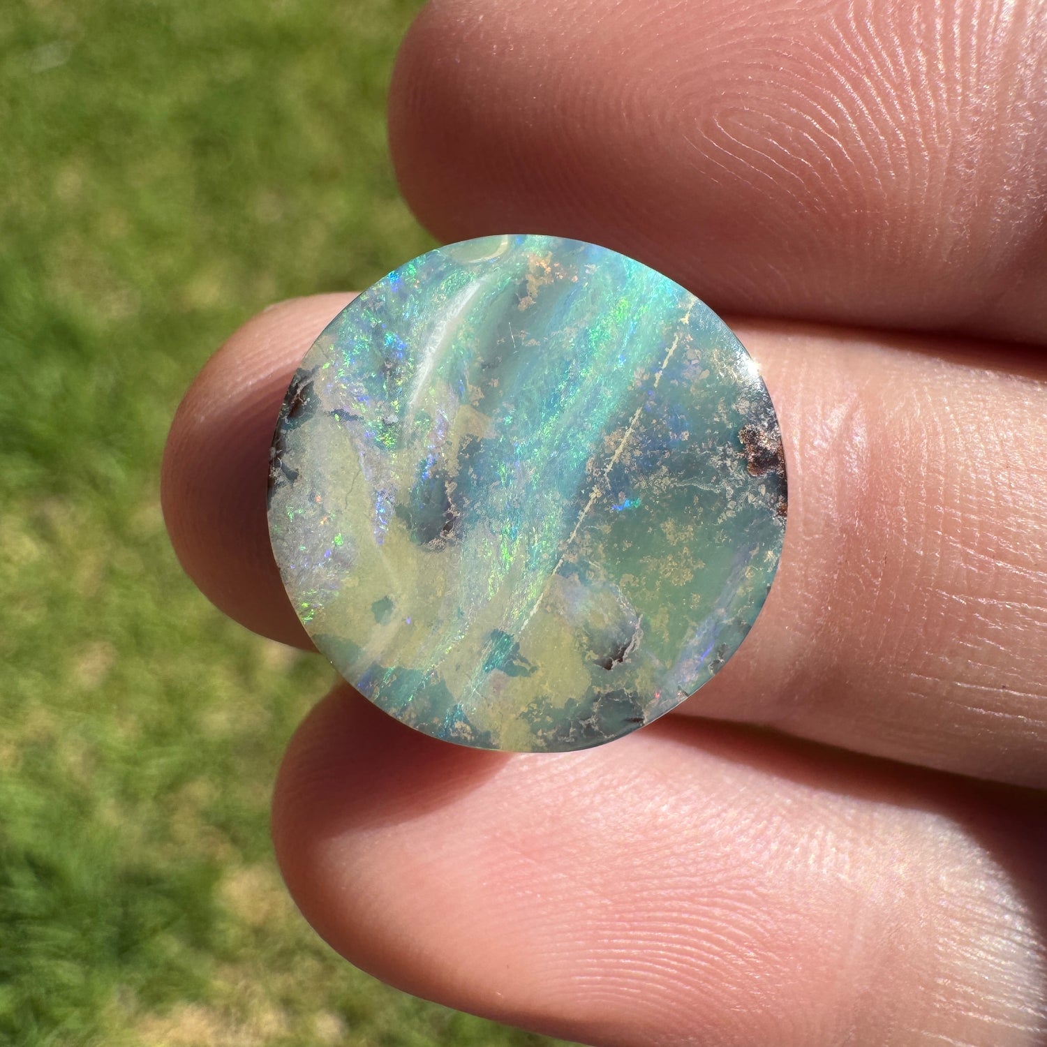 7.34 Ct green swirly boulder opal - Broken River Mining