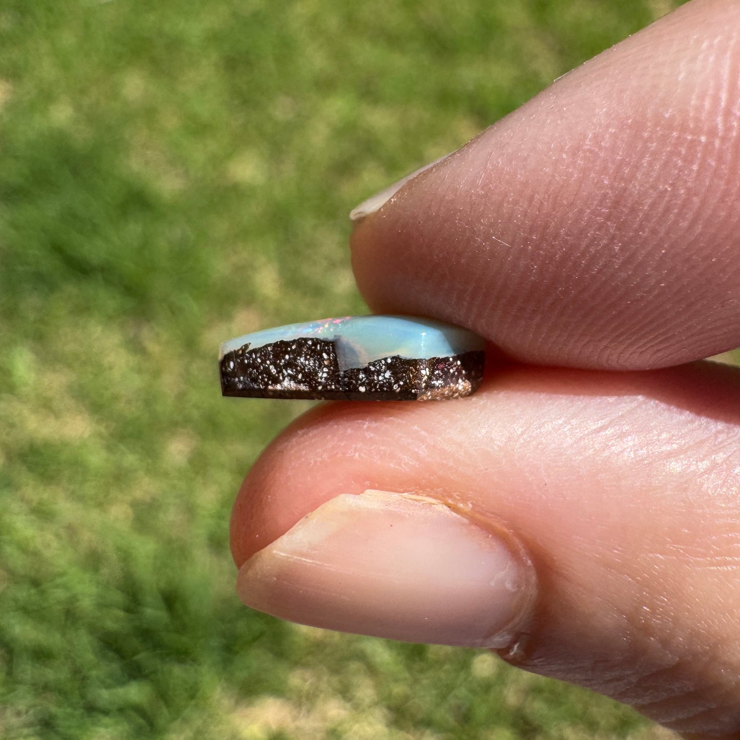 1.87 Ct small boulder opal - Broken River Mining
