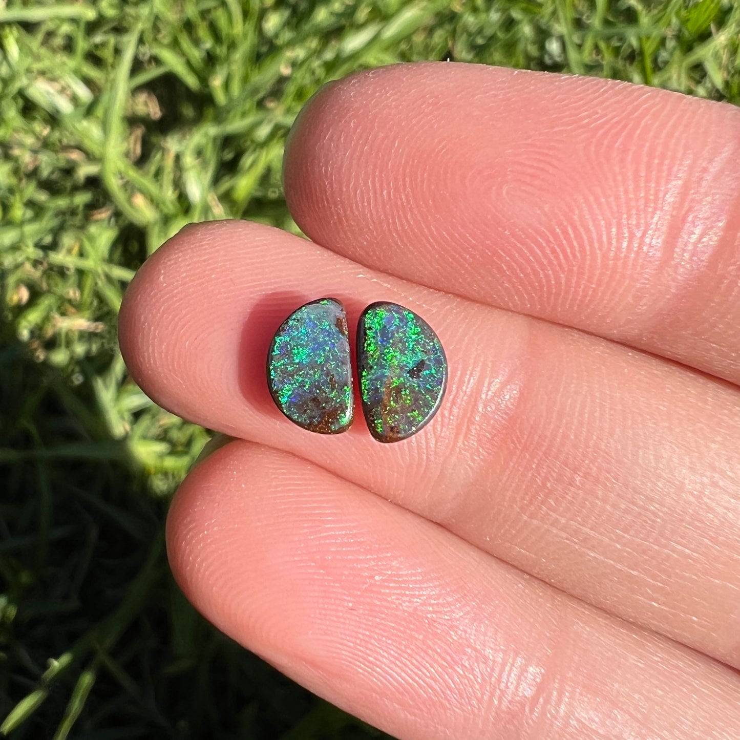 1.44 Ct boulder opal pair