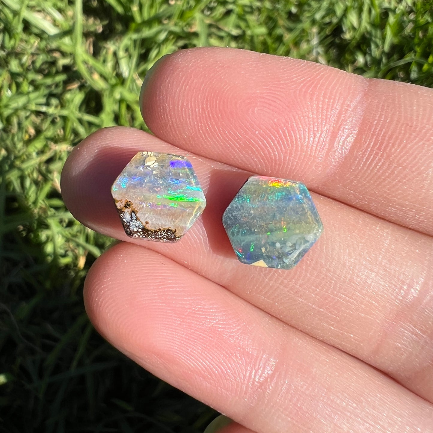 5.56 Ct hexagon boulder opal pair