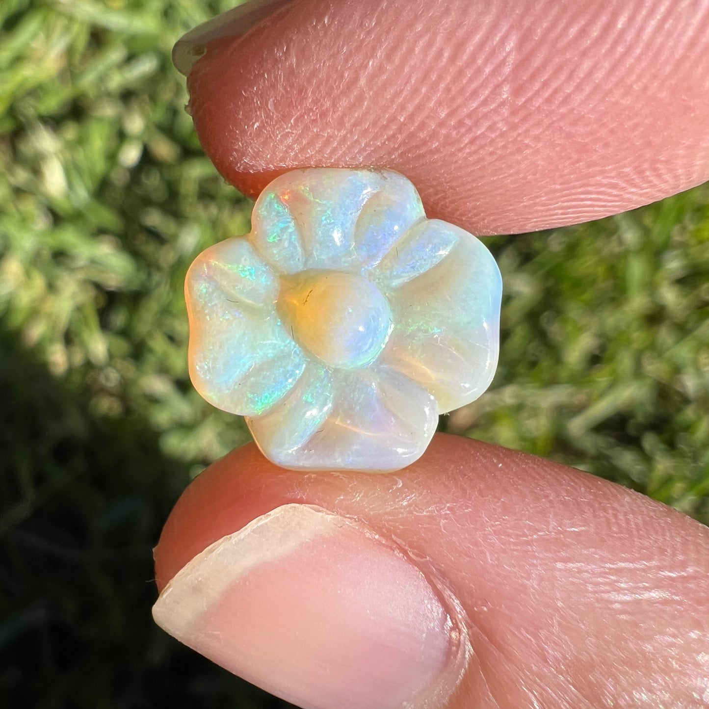 3.16 Ct carved flower opal