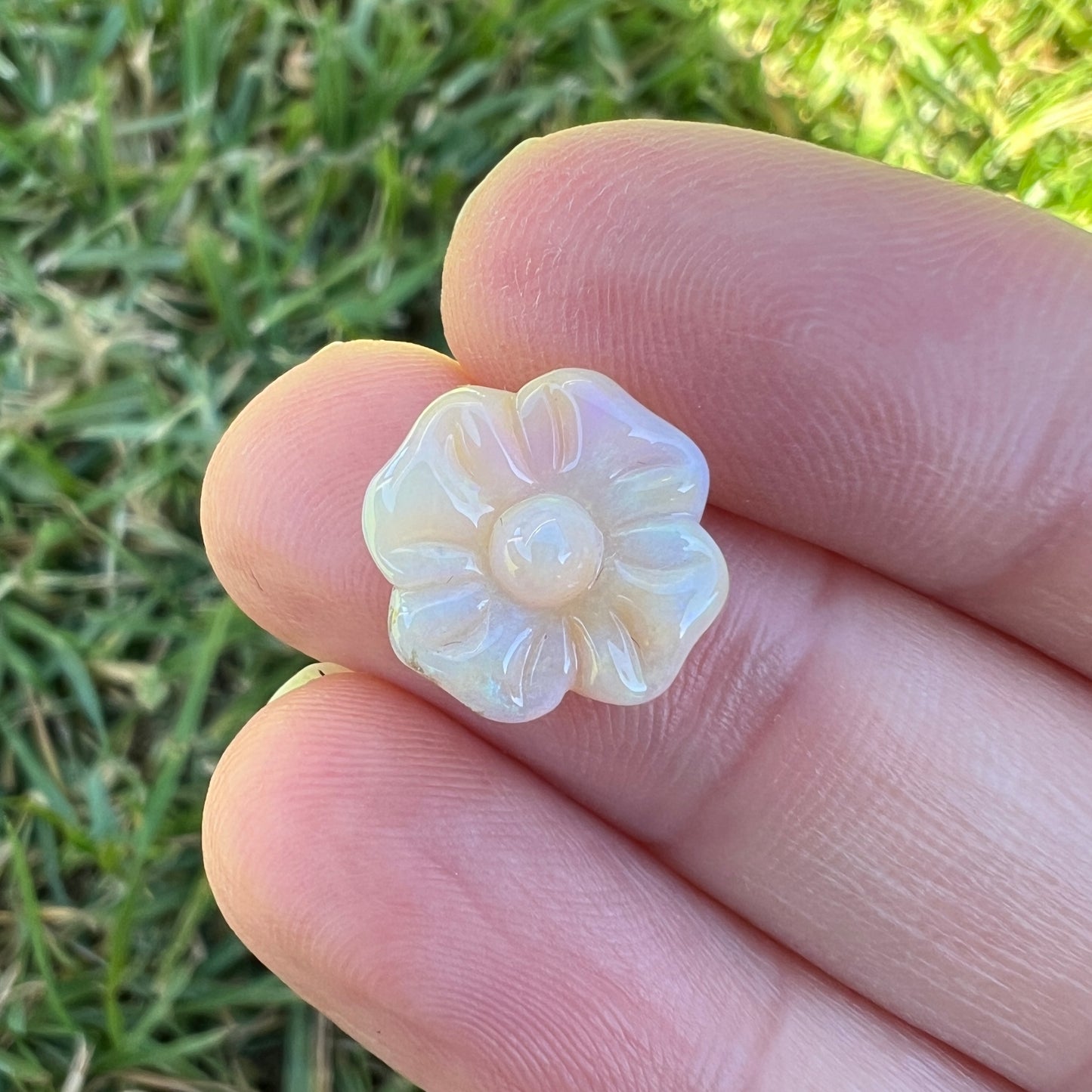 3.16 Ct carved flower opal