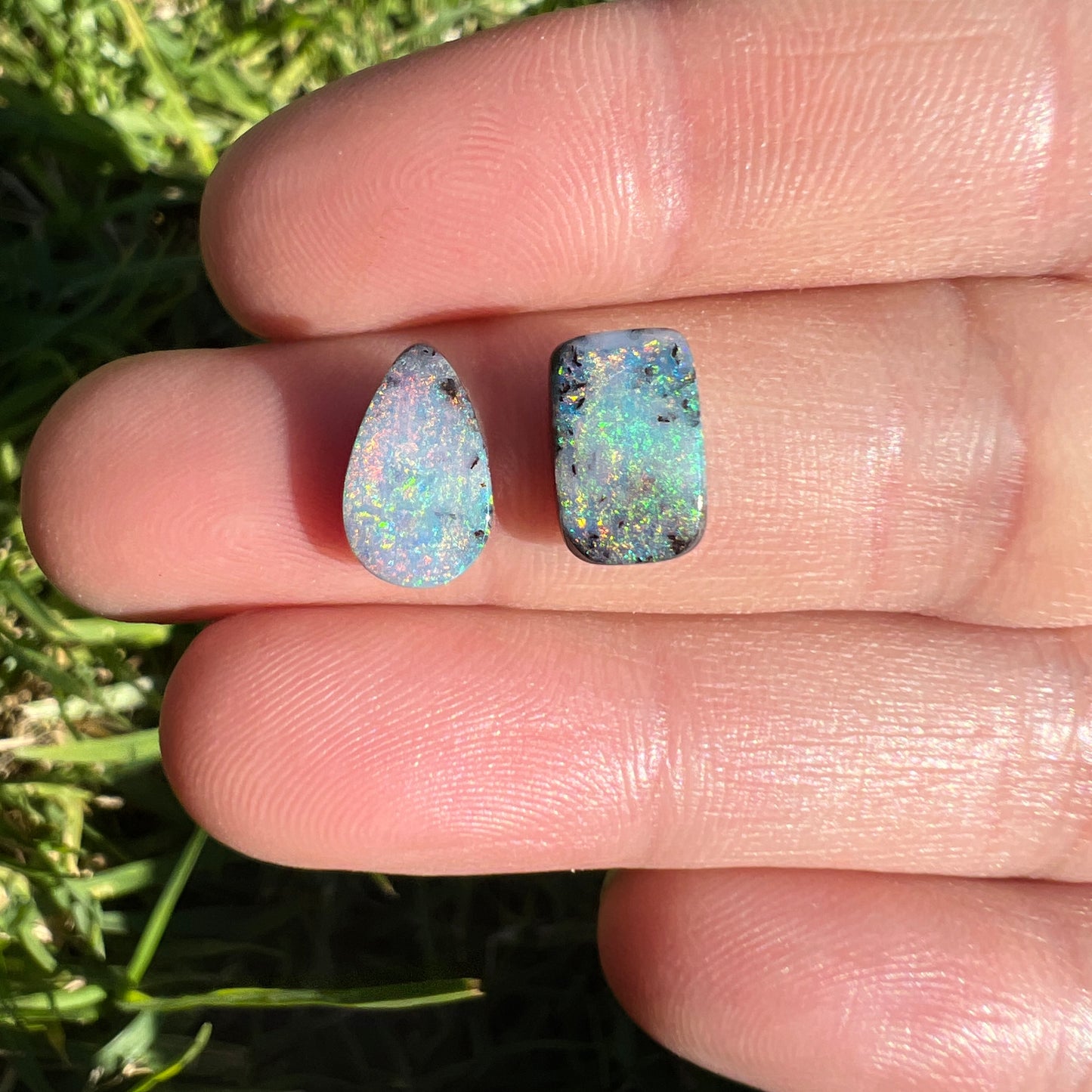 3.53 Ct two piece opal set