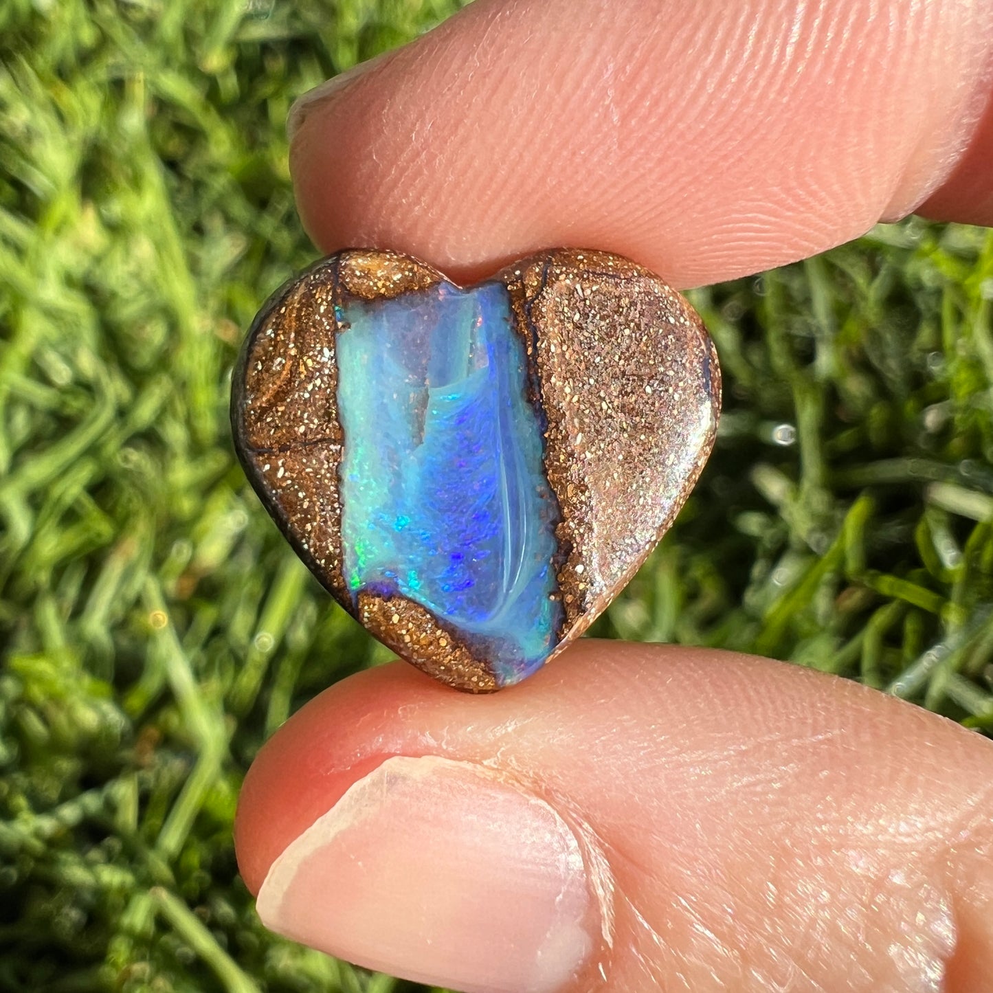 8.32 Ct boulder opal heart