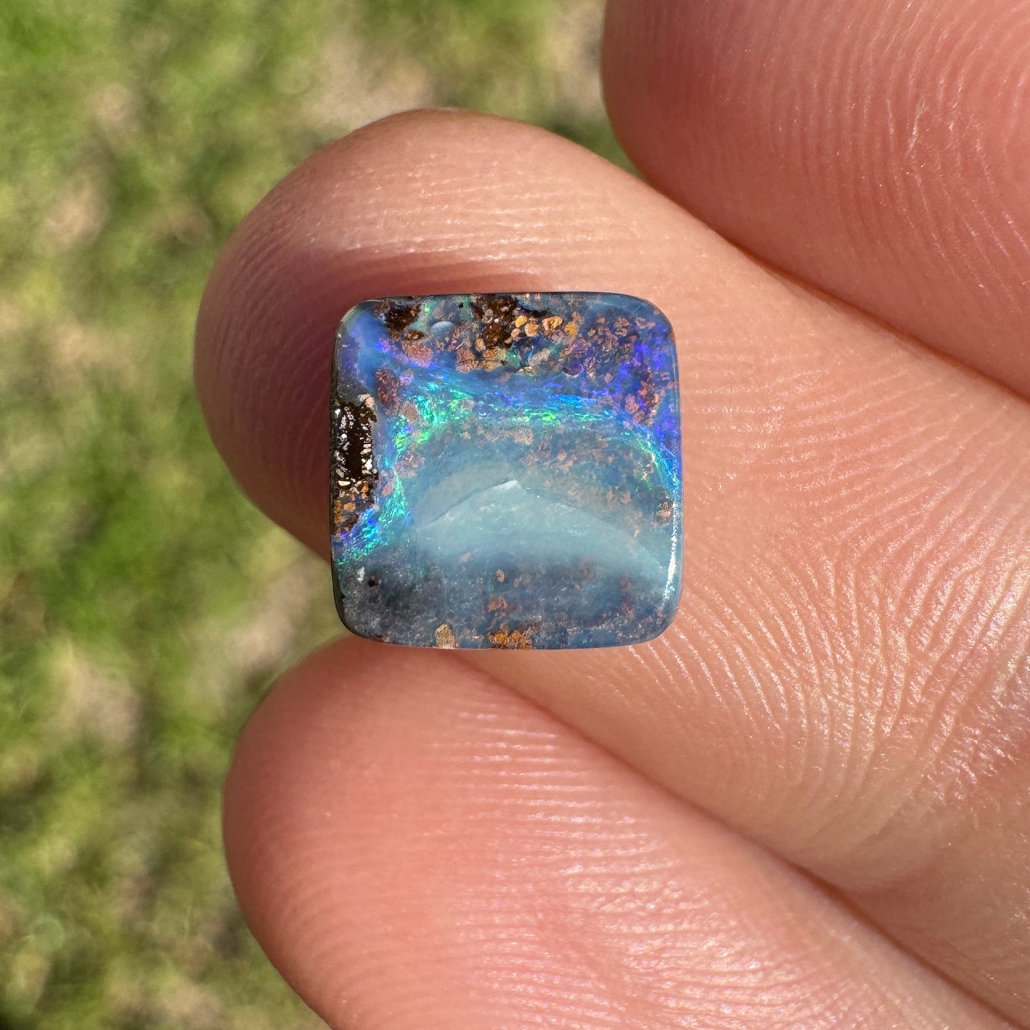 2.13 Ct small boulder opal