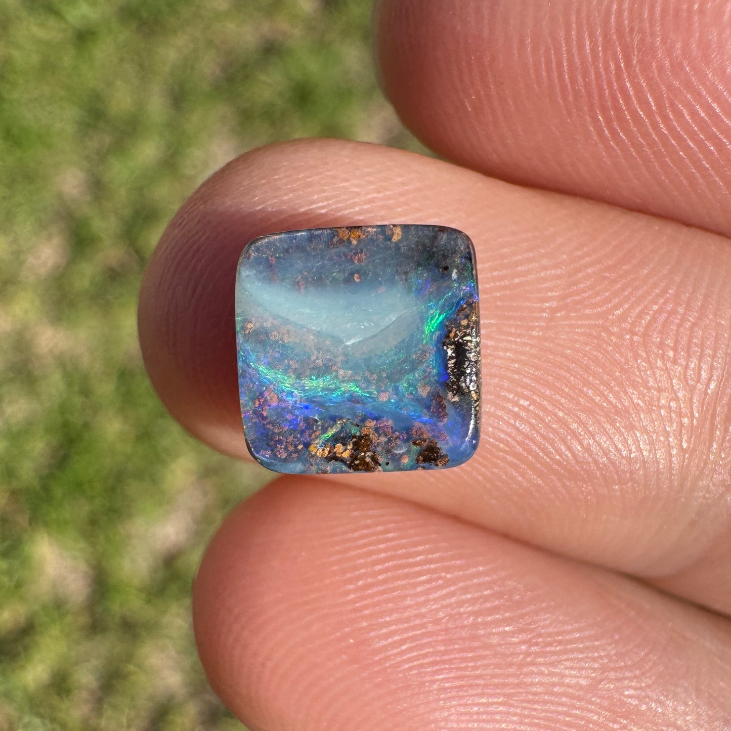 2.13 Ct small boulder opal