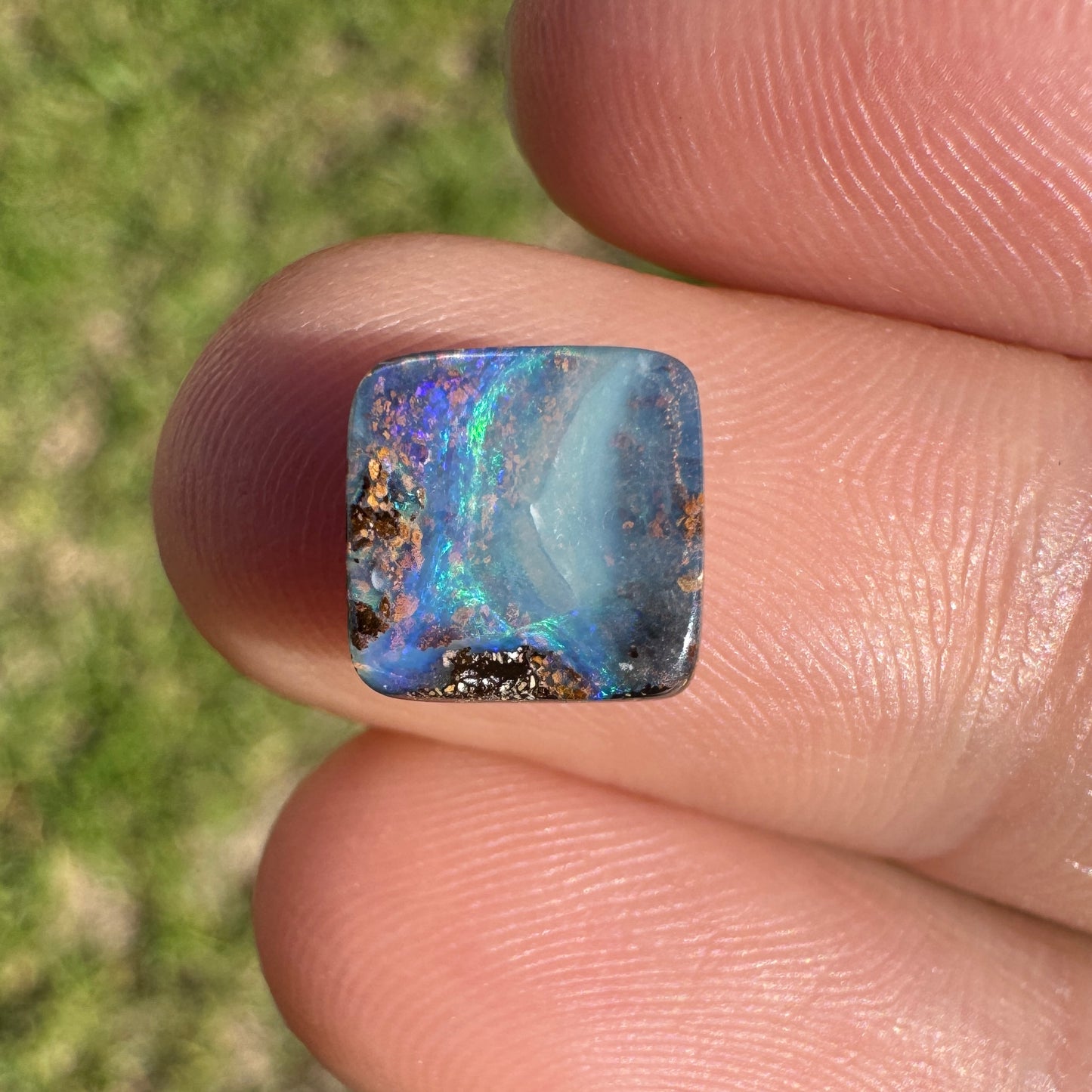 2.13 Ct small boulder opal