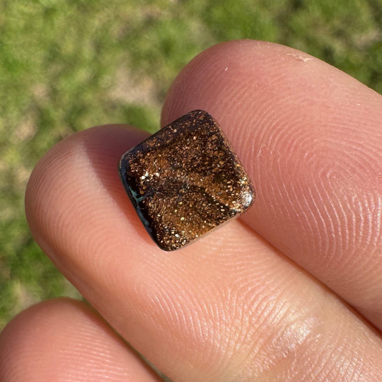 2.13 Ct small boulder opal